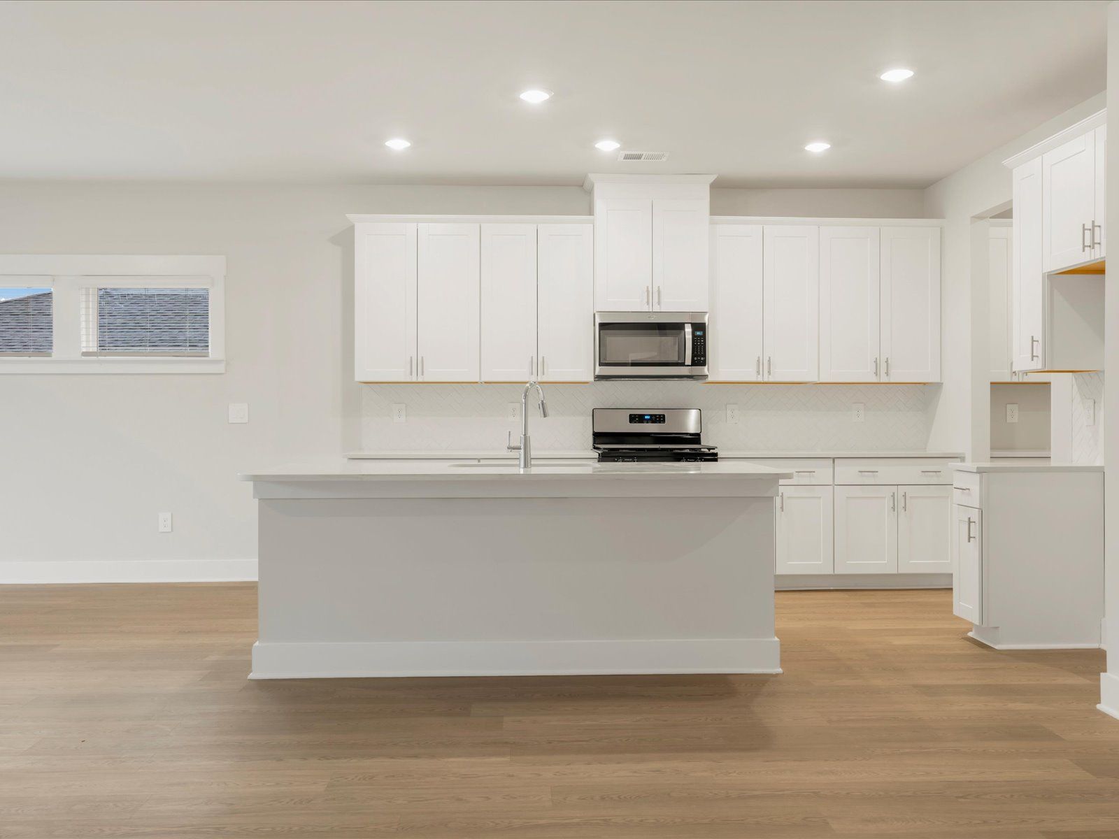 Welcome to the Johnson floorplan at Chestnut Grove.:Welcome to the Johnson floorplan at Chestnut Grove.