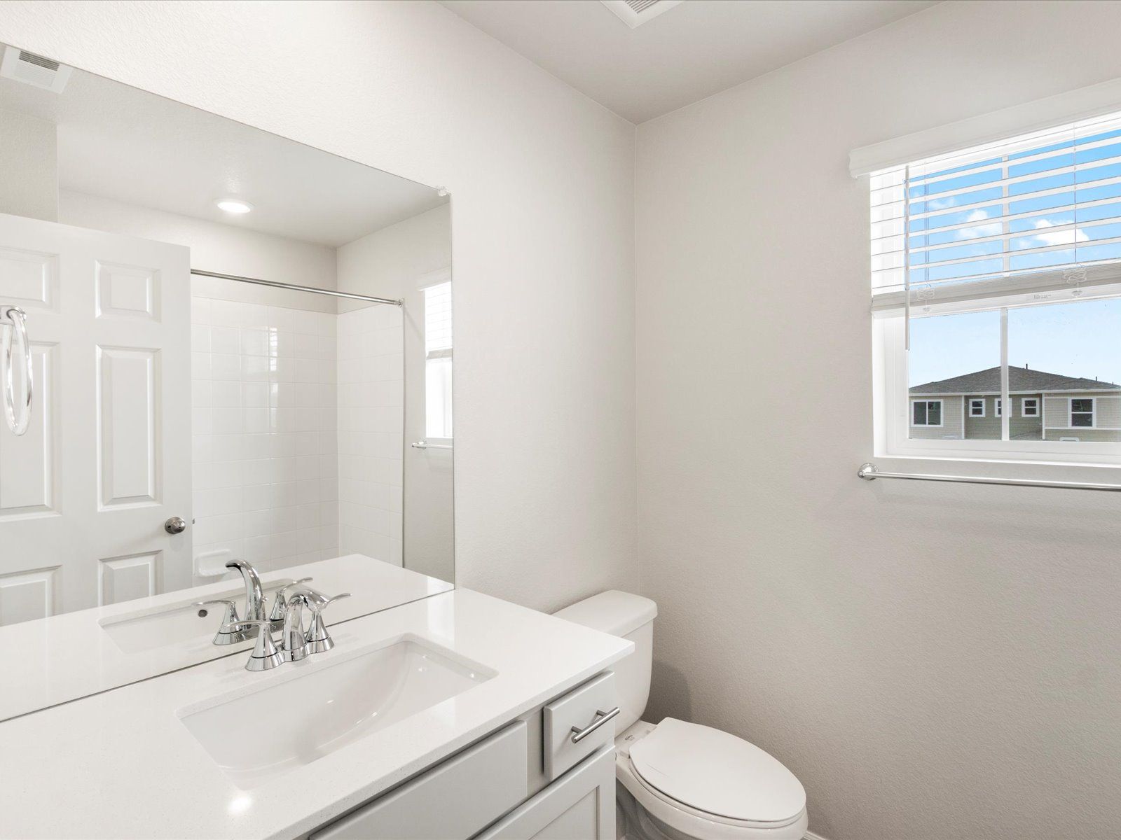 Bathroom:The Pagosa floorplan interior image taken at a Meritage Homes community in Greeley, CO.