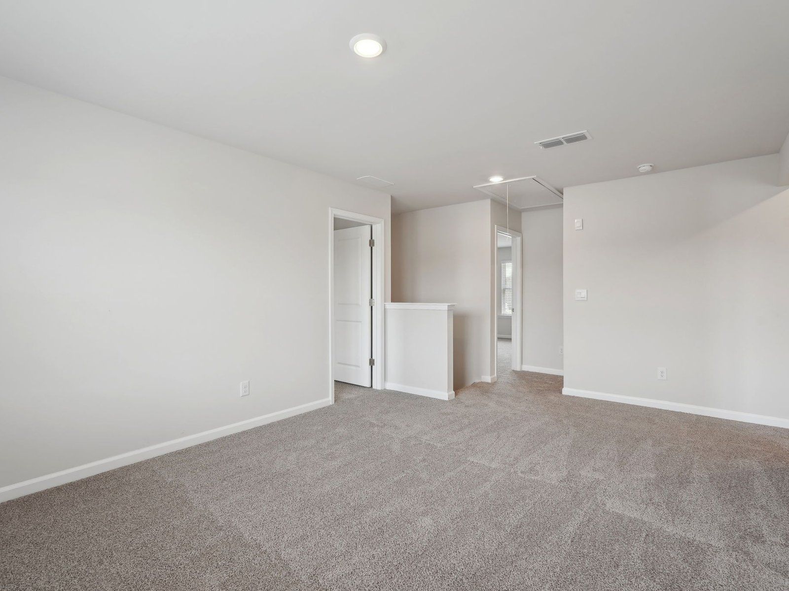 Loft:The Brentwood floorplan with the Balanced 2 interior package.