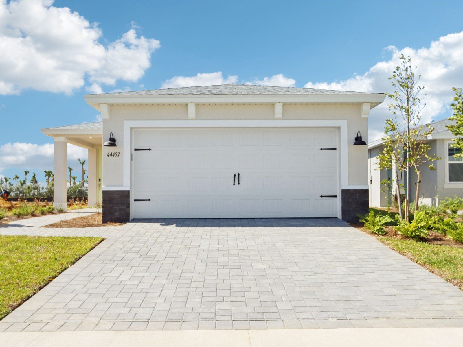 The Robin Floorplan at 44457 Diamond Trail.:Front Exterior