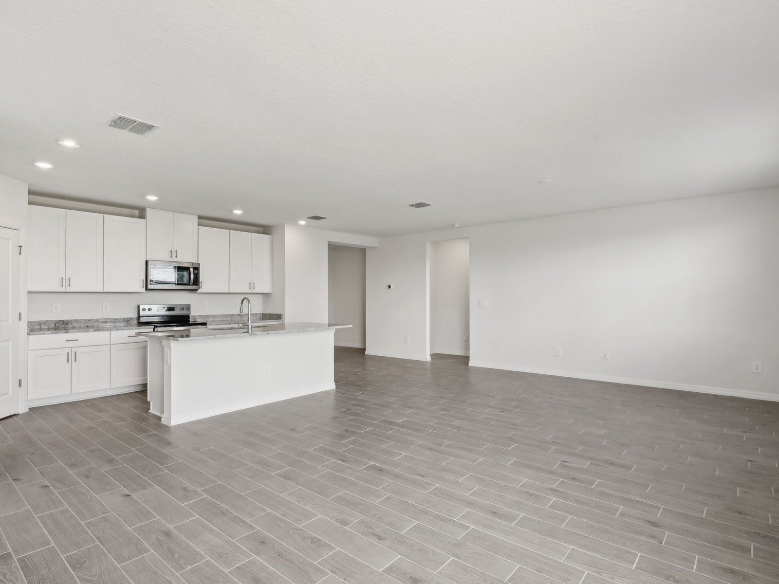 The Foxglove Floorplan at 31647 Malbec Drive.:Great Room