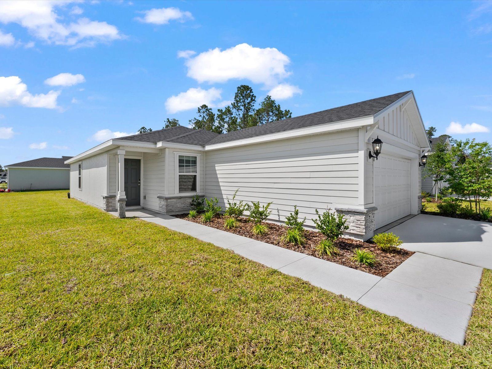 The Exterior Entryway at 28 Sandy Lane.:Exterior Entry
