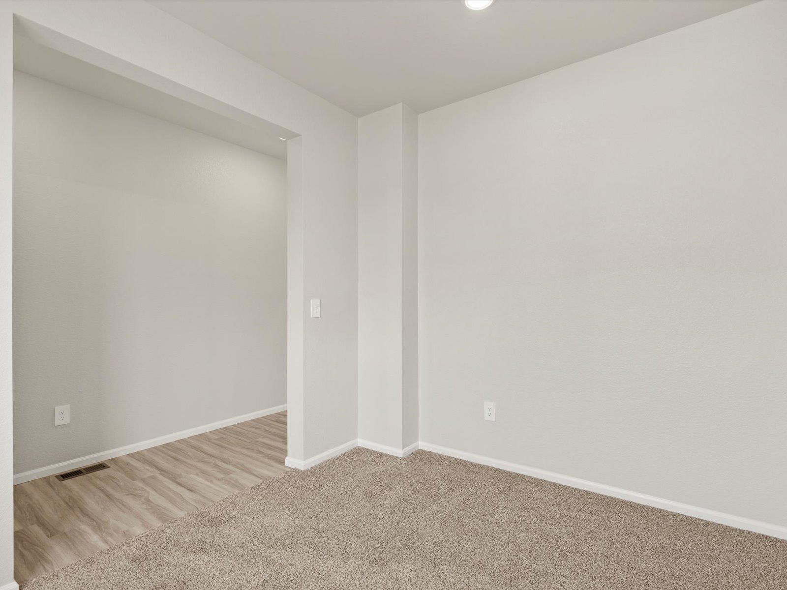 The Pagosa floorplan image taken at a Meritage Homes community in Greeley, CO.:Receiving