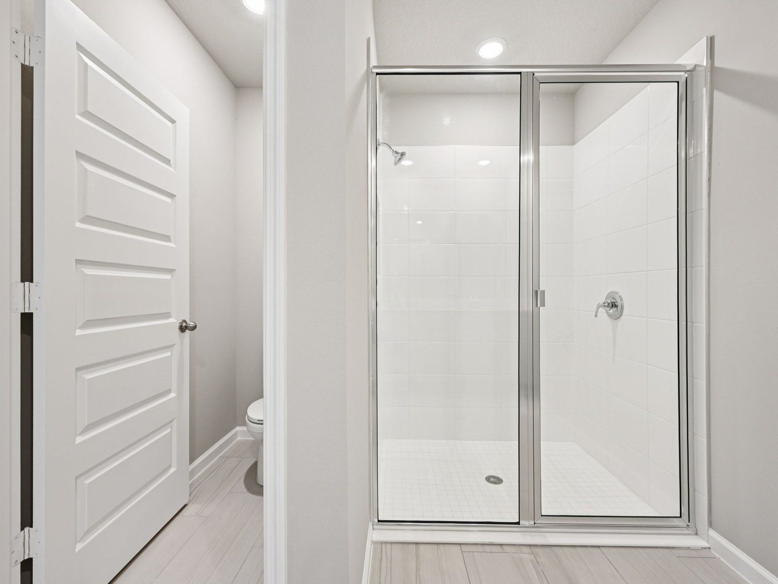 The Daphne floorplan at 5442 Hampton Park Cir:Primary bathroom