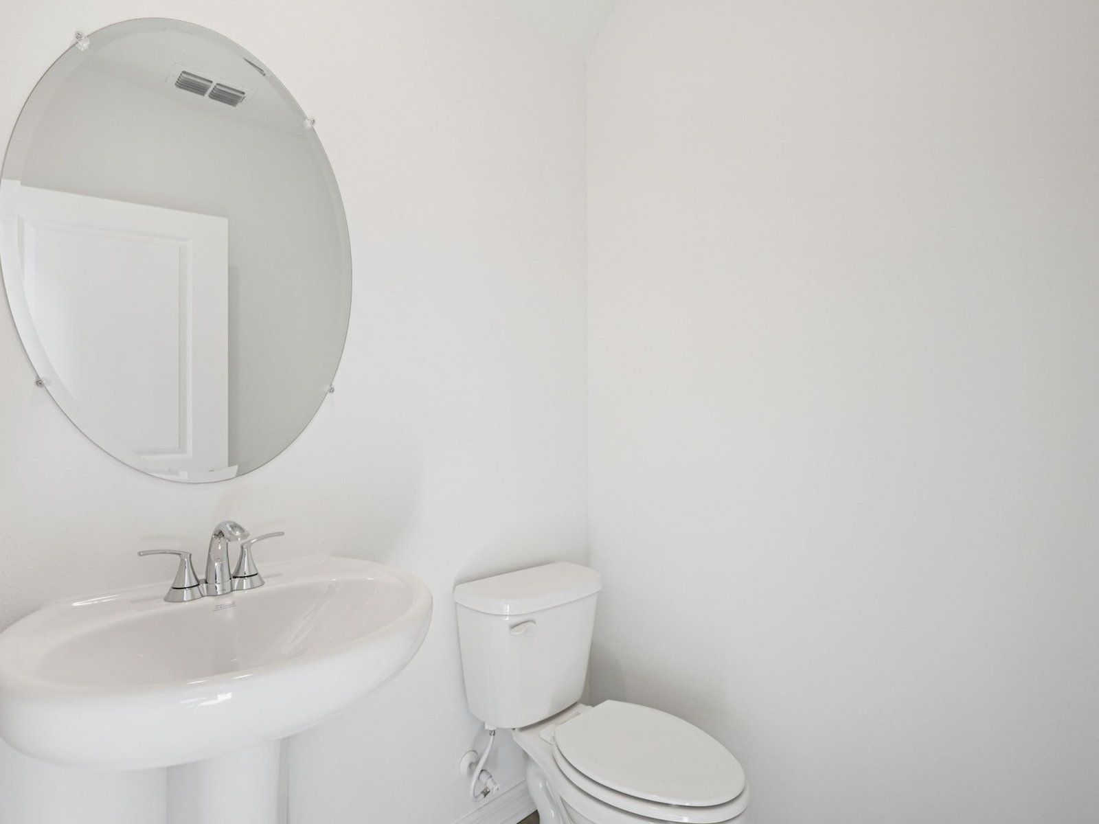 Representation of the Yellowstone Floorplan.:The Yellowstone Half Bathroom.