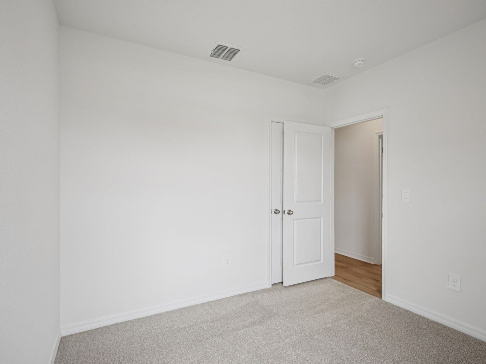 Representation of the Denali Floorplan:The Denali Floorplan Secondary Bedroom.