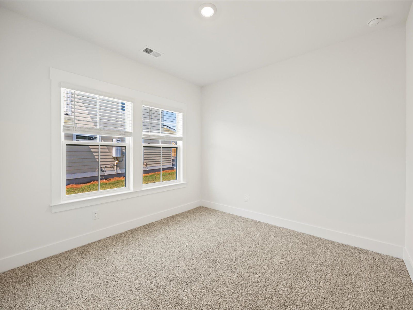 Secondary Bedroom:Secondary Bedroom