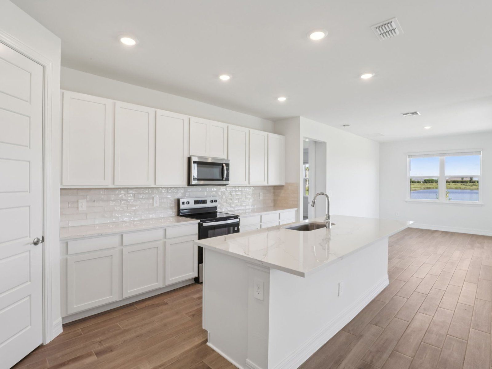 The Jay floorplan at 44392 Frontier Dr:Kitchen