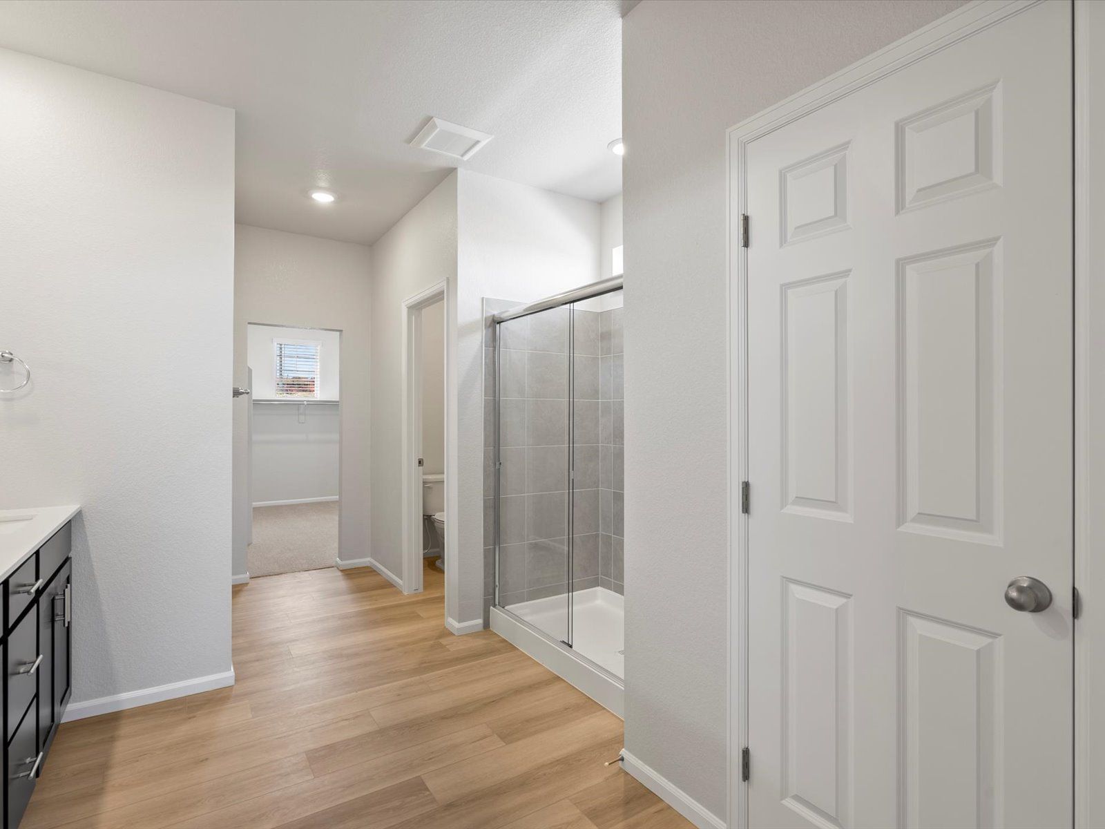 Bathroom:Welcome to the Fraser floorplan.