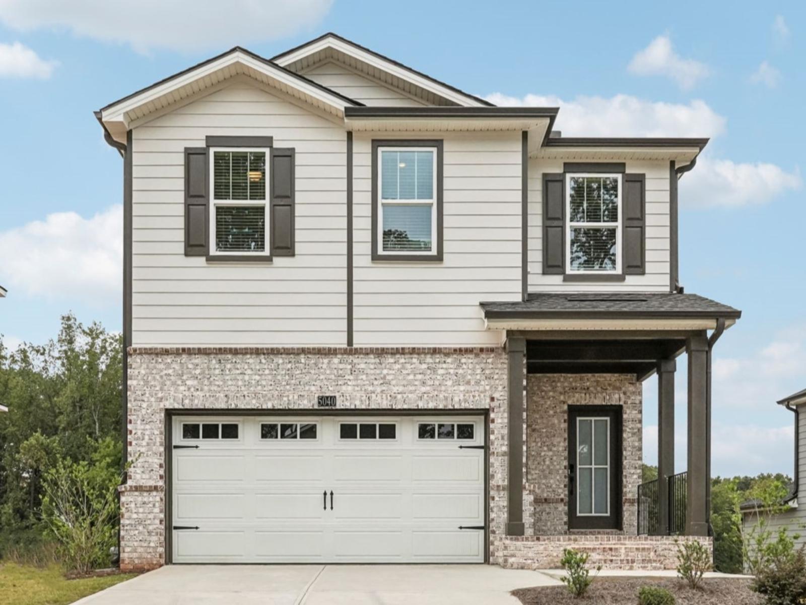 Front Exterior:Front Exterior