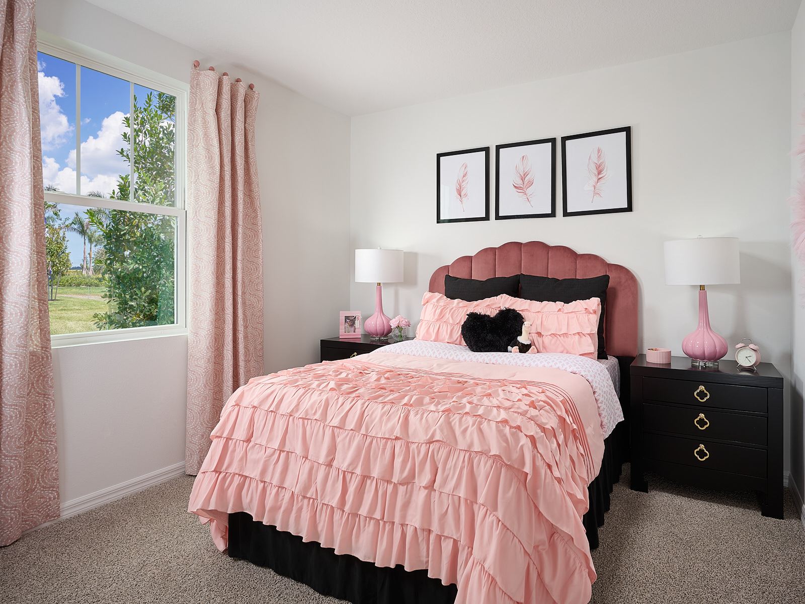 Bedroom modeled at Eden Hills:Bedroom modeled at Eden Hills