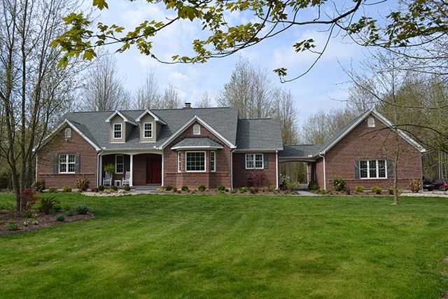 Metze Custom Homes,47060