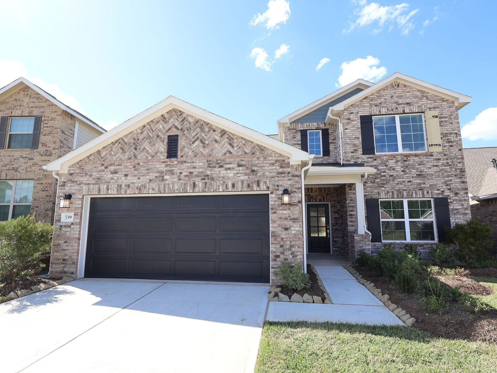 Front Exterior:Front Exterior