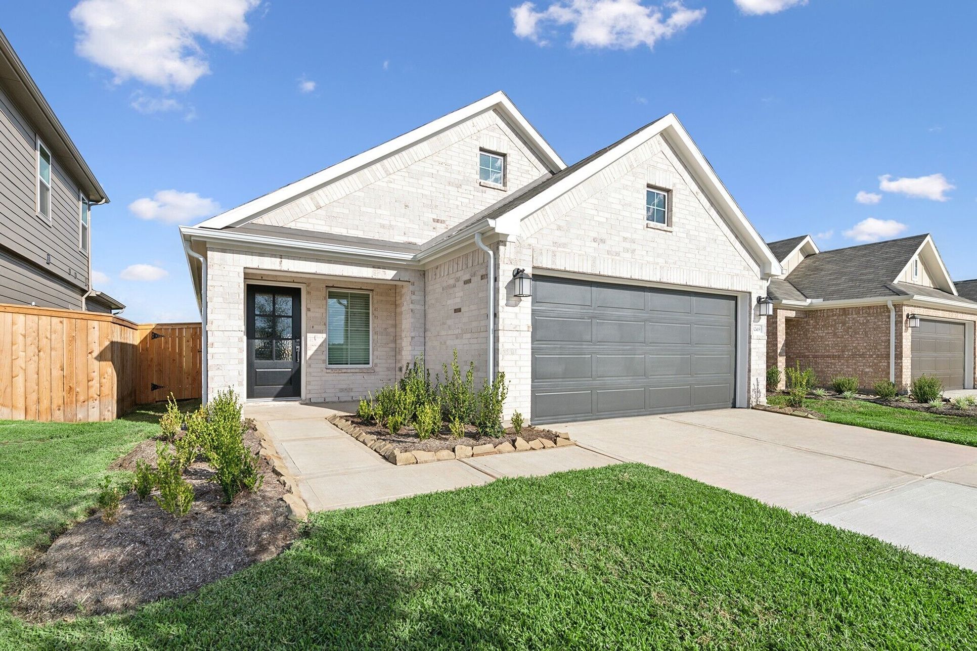 Front Exterior:Front Exterior