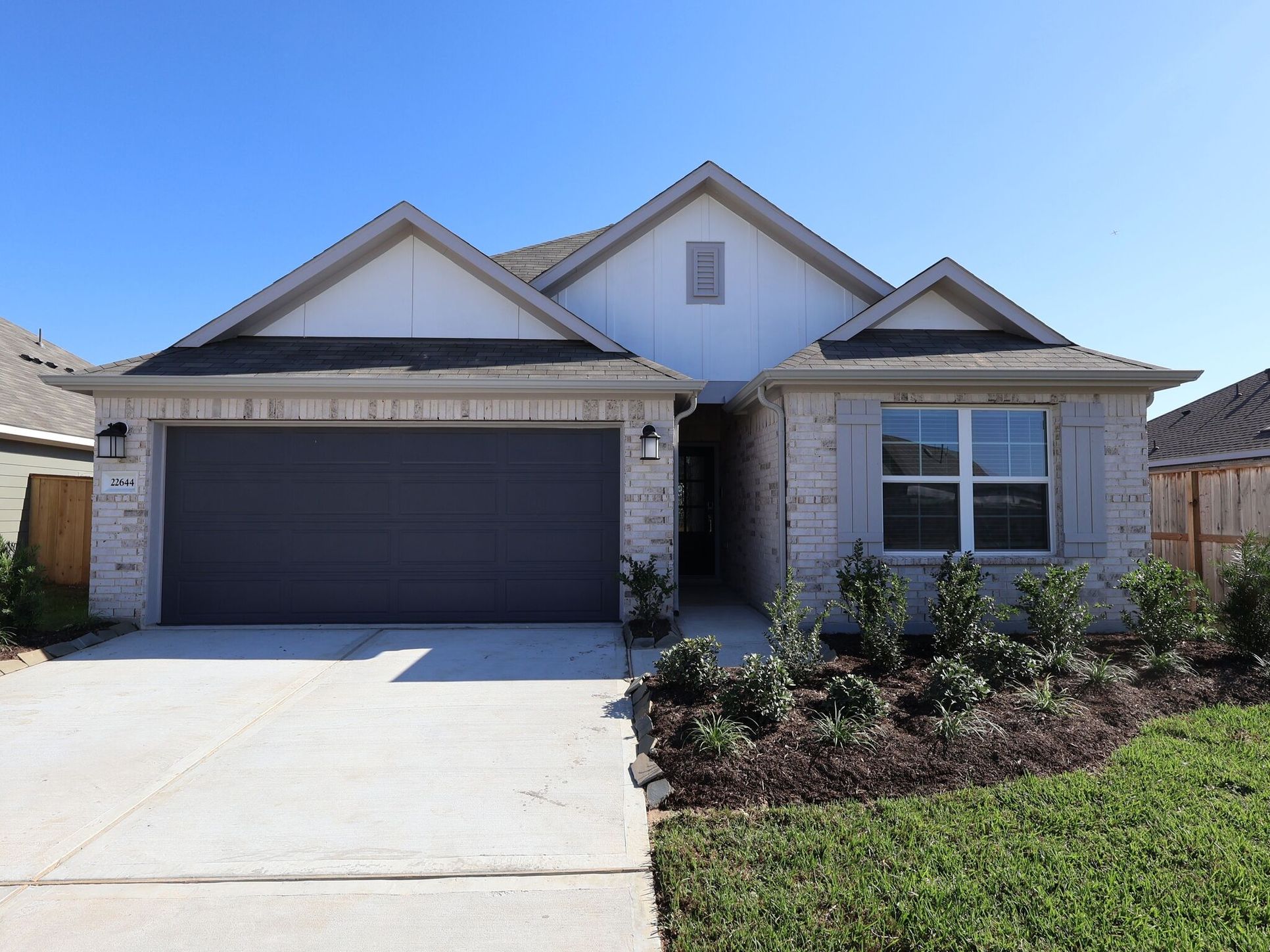 Front Exterior:Front Exterior