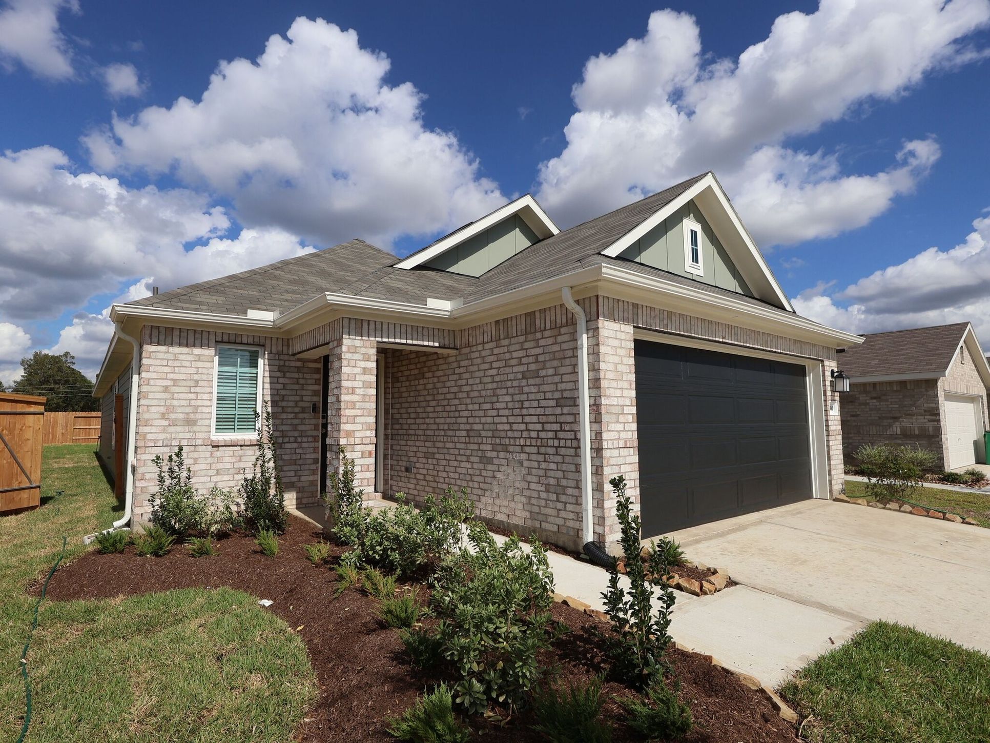 Front Exterior:Front Exterior
