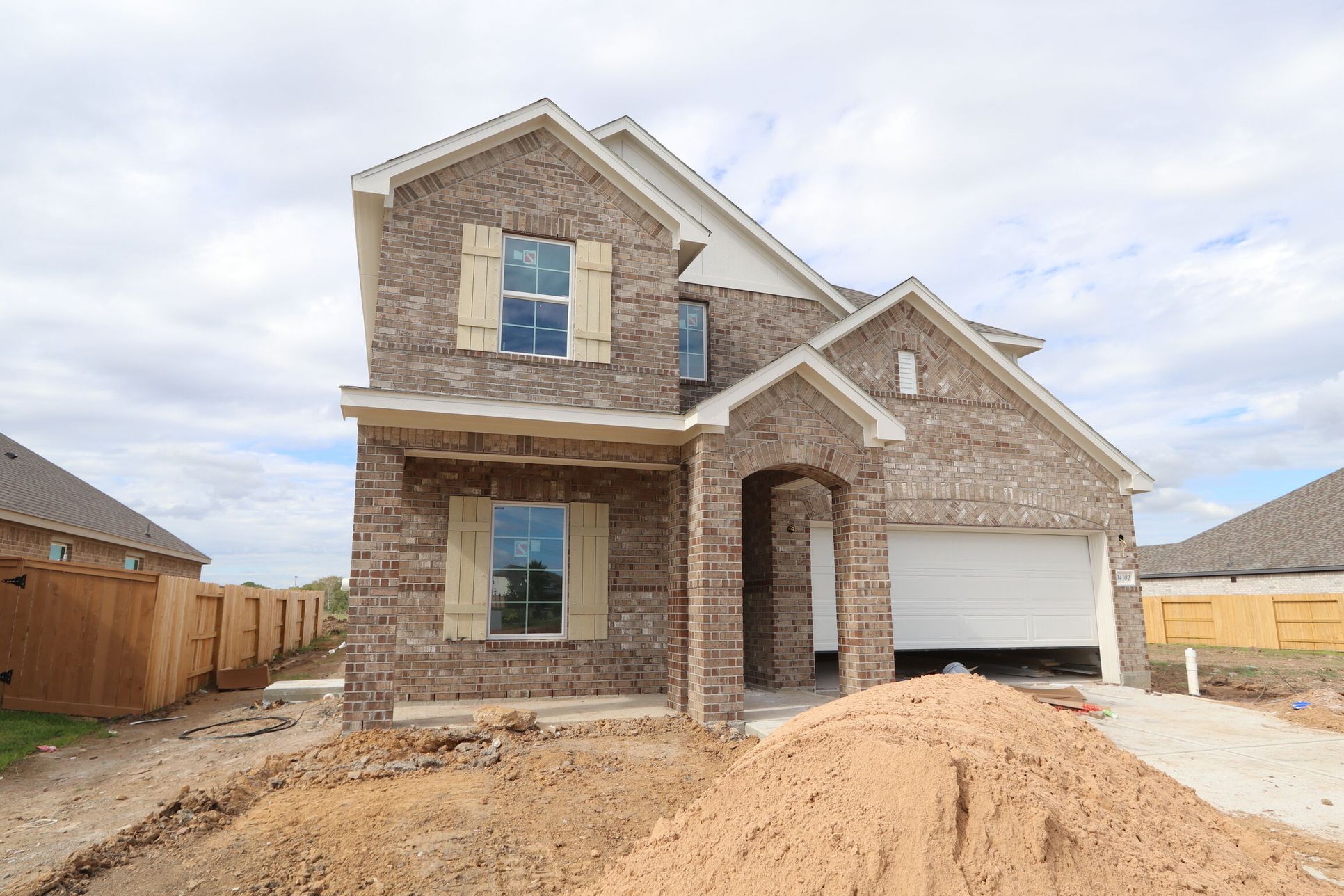 Front Exterior:Front Exterior