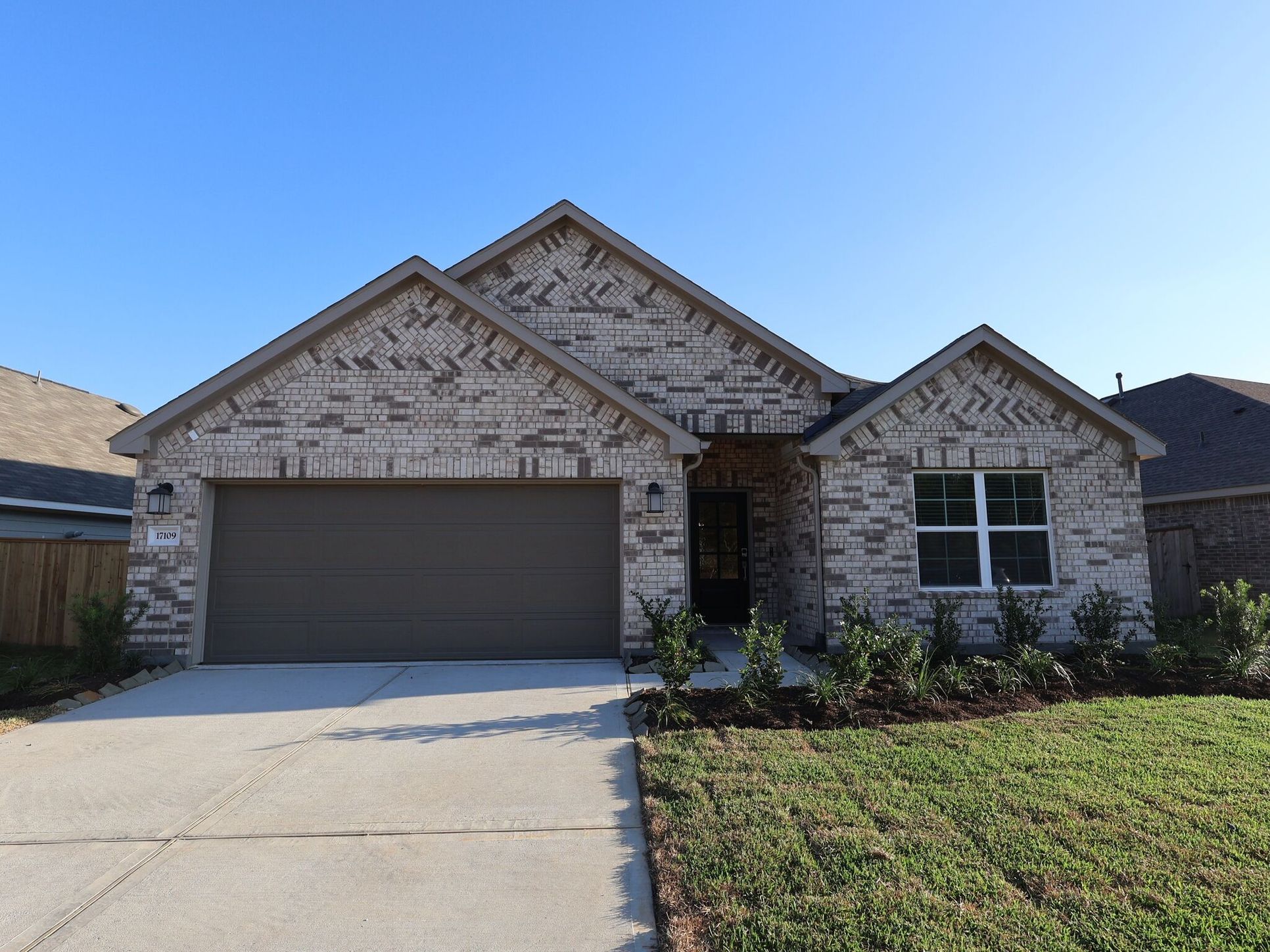 Front Exterior:Front Exterior
