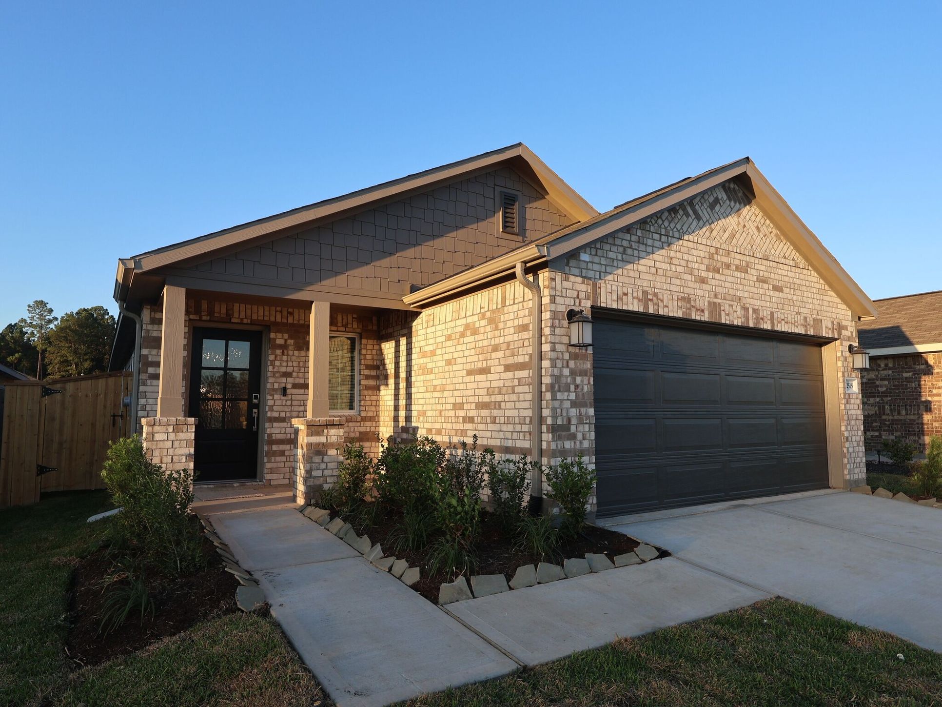 Exterior:Exterior