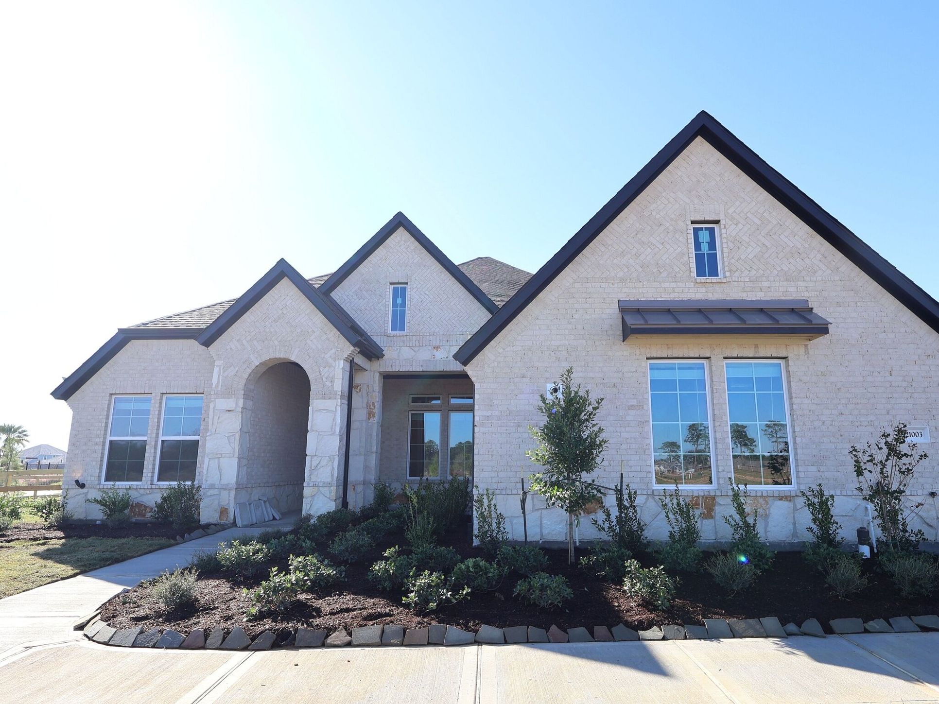 Front Exterior:Front Exterior