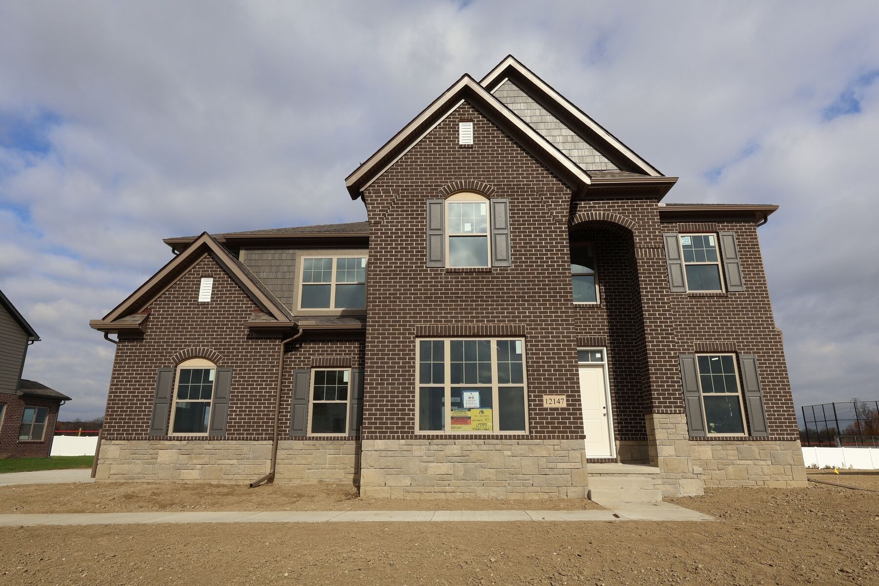 Front Exterior:Front Exterior