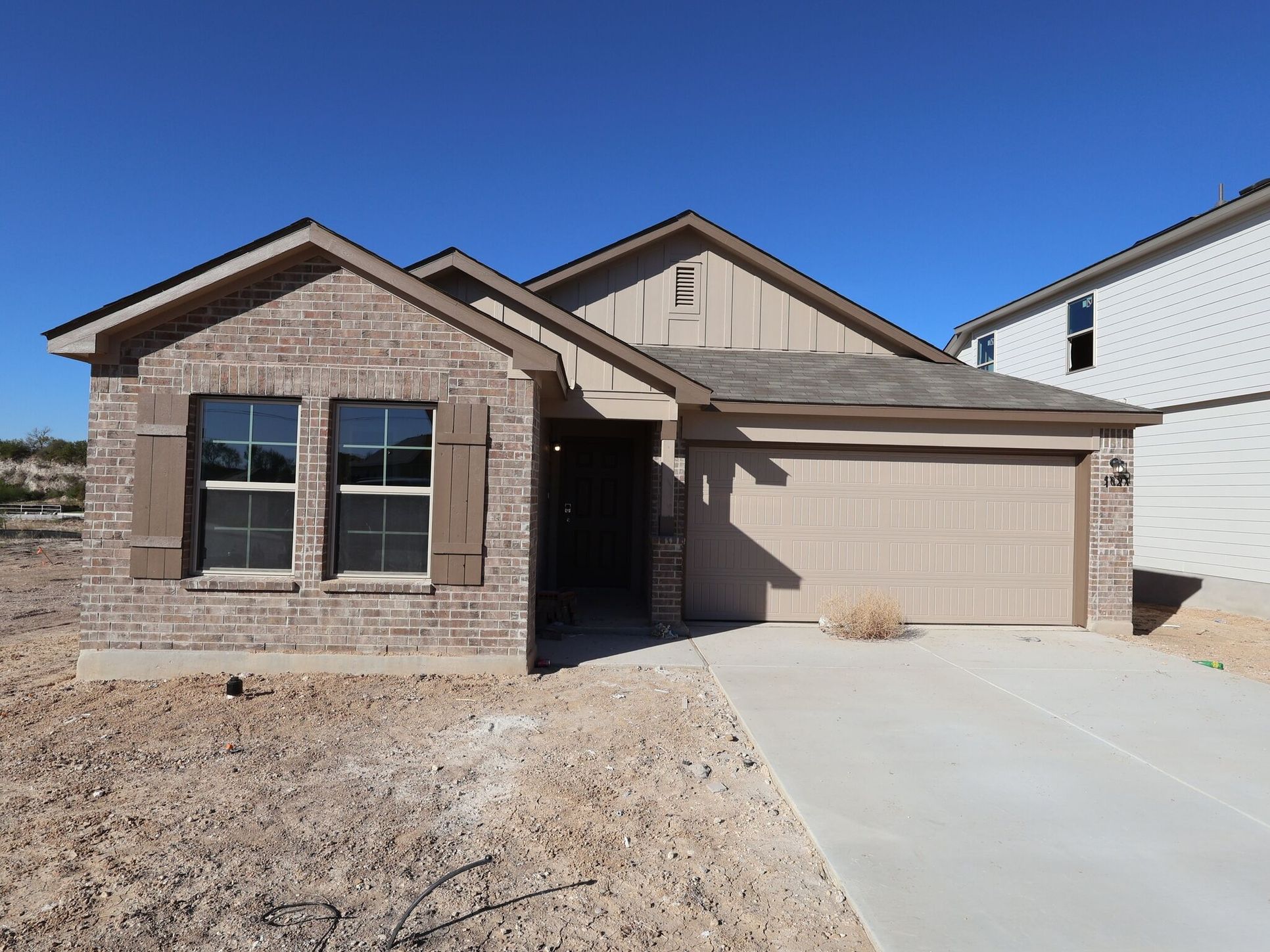 Front Exterior:Front Exterior