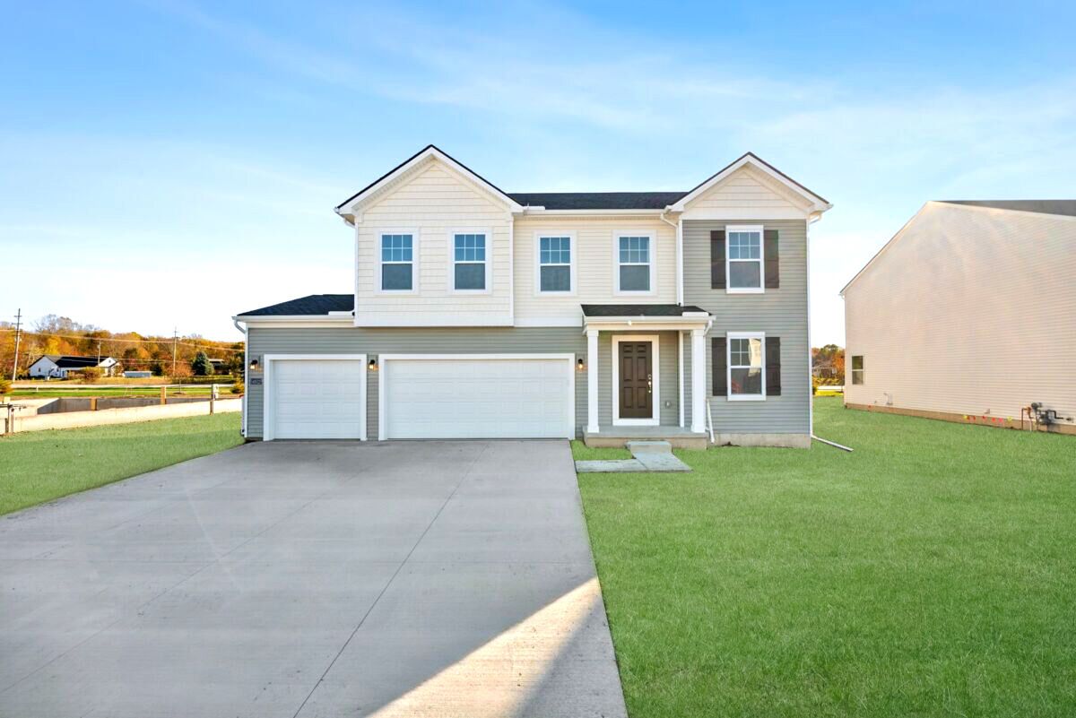 Front Exterior:Front Exterior