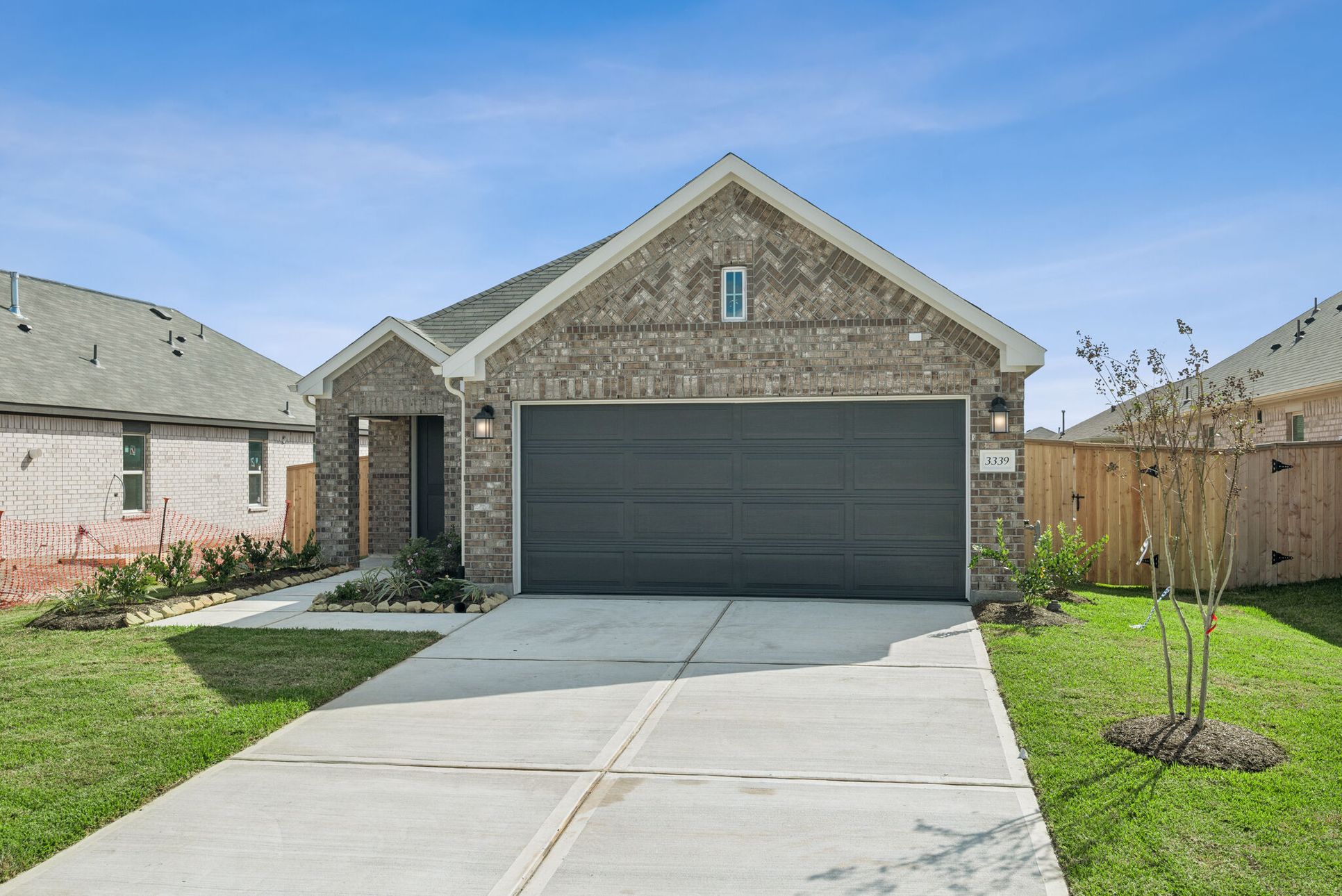 Front Exterior:Front Exterior