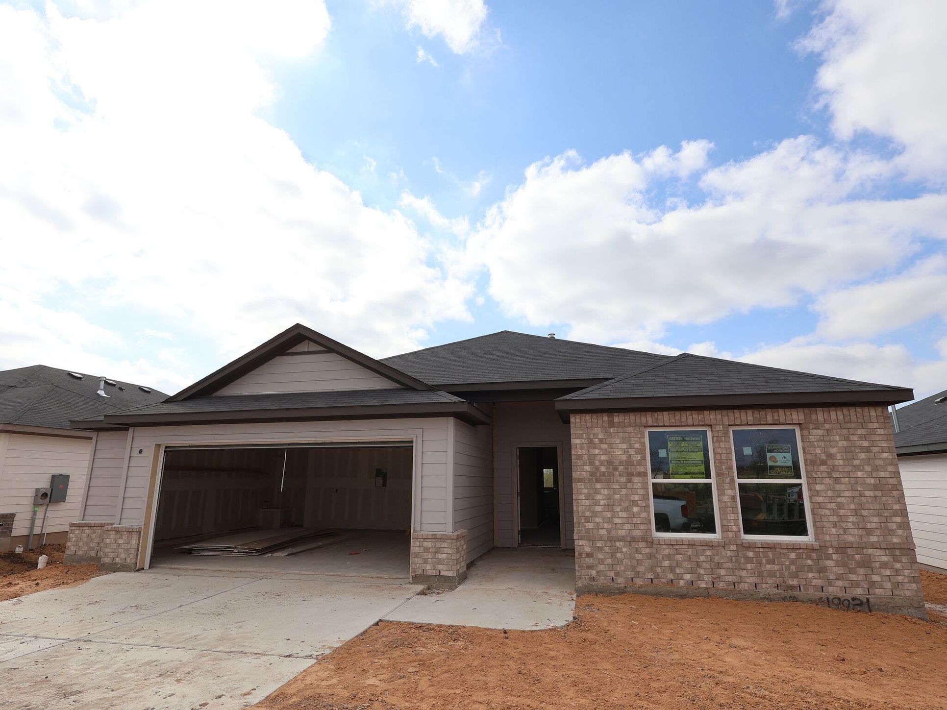 Front Exterior:Front Exterior