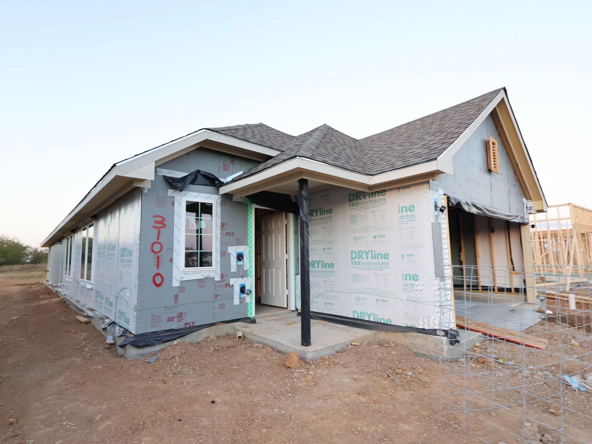 Side Exterior:Side Exterior