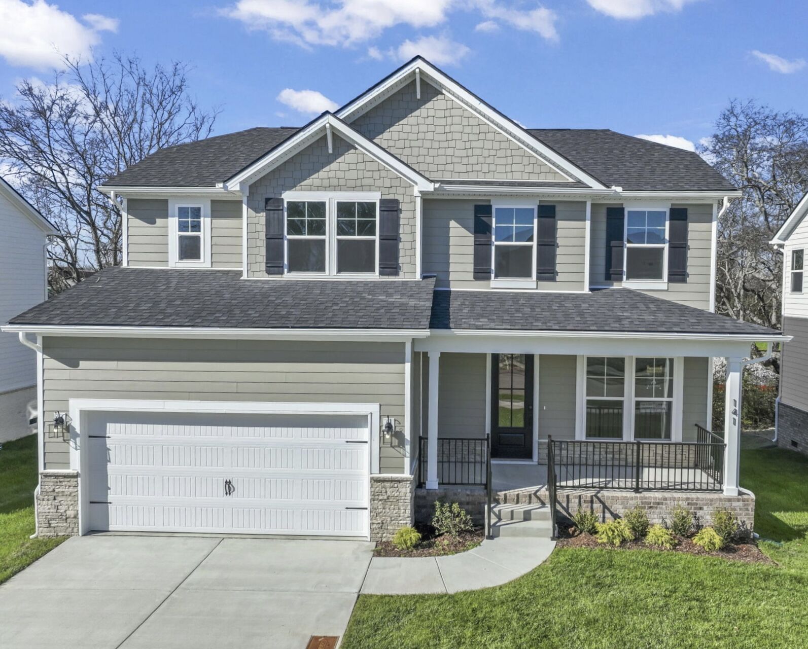 Front Exterior:Front Exterior