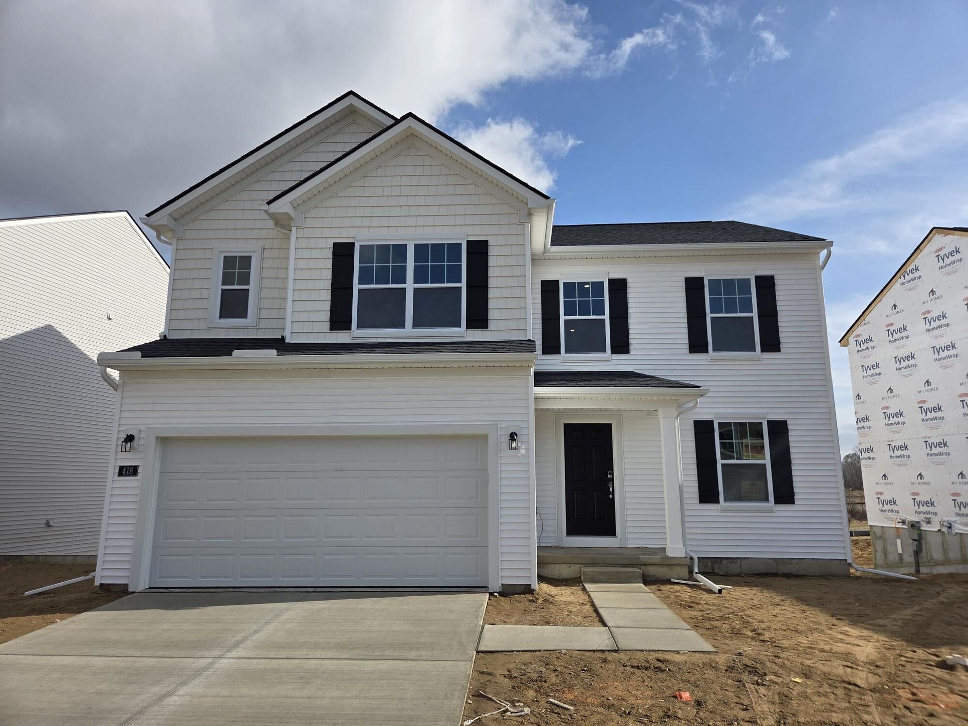 Front Exterior:Front Exterior