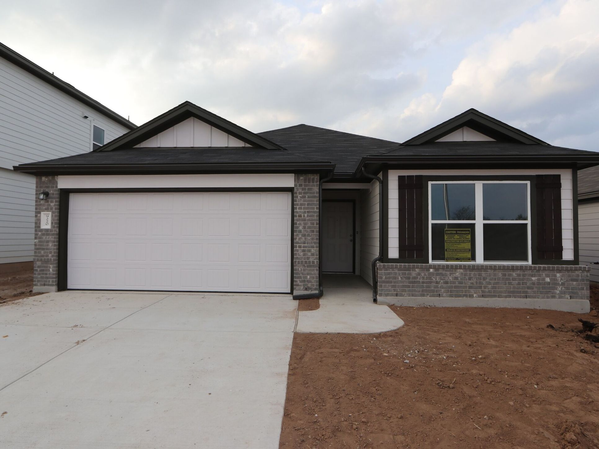 Front Exterior:Front Exterior