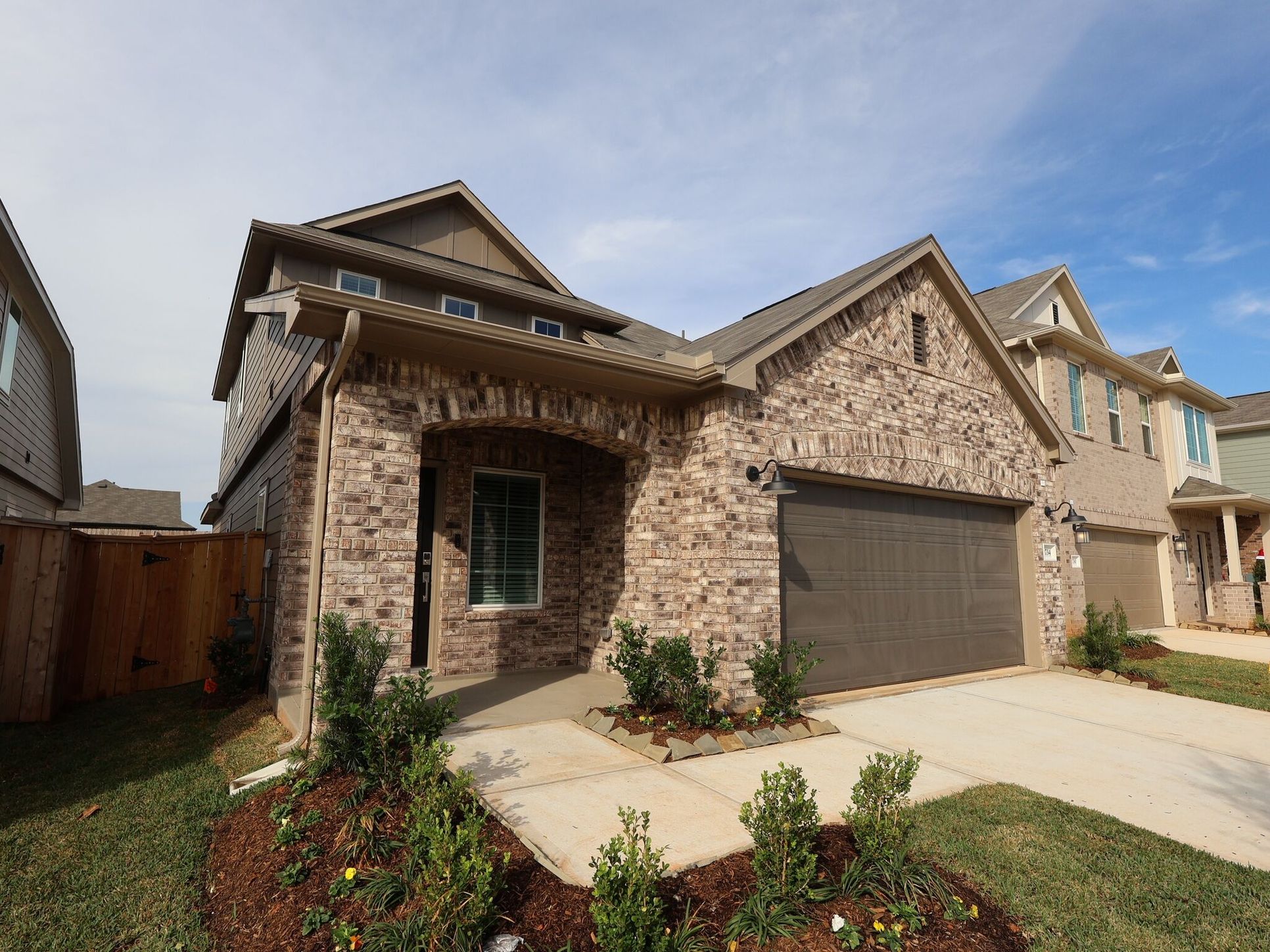 Front Exterior:Front Exterior