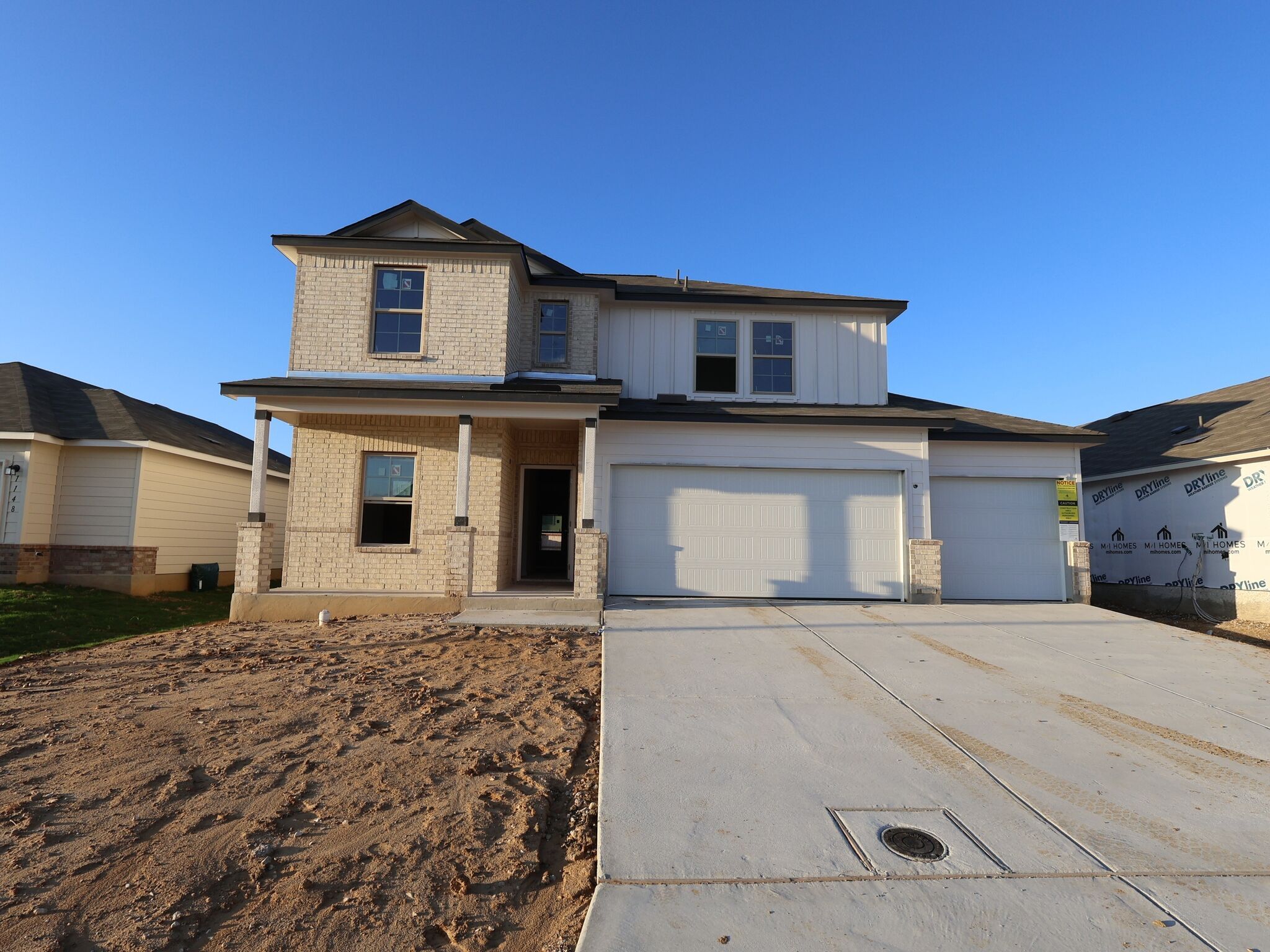 Front Exterior:Front Exterior