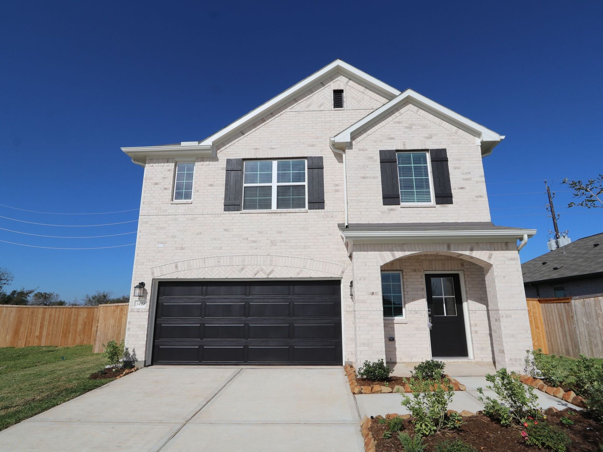 Front Exterior:Front Exterior