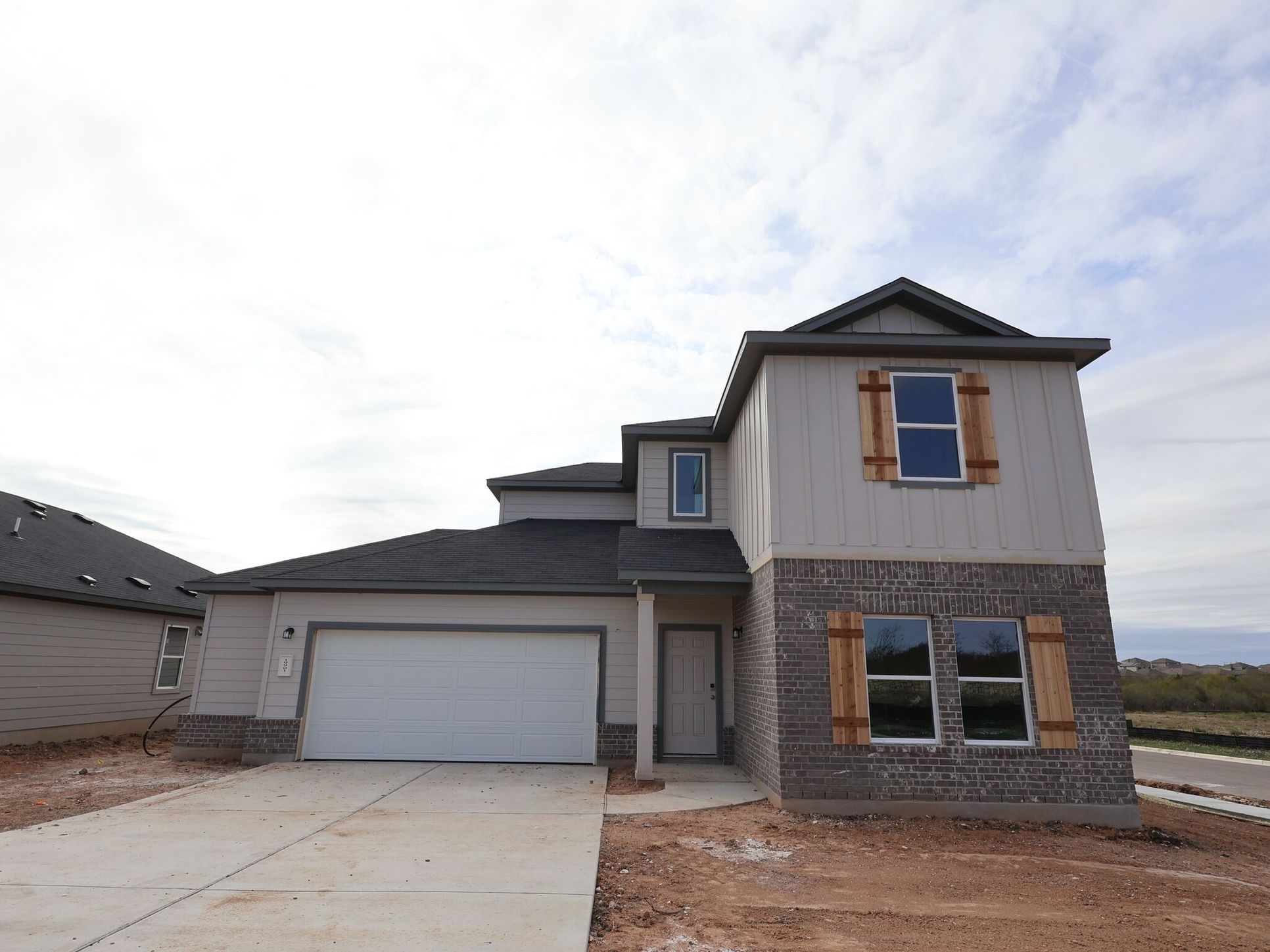 Front Exterior:Front Exterior