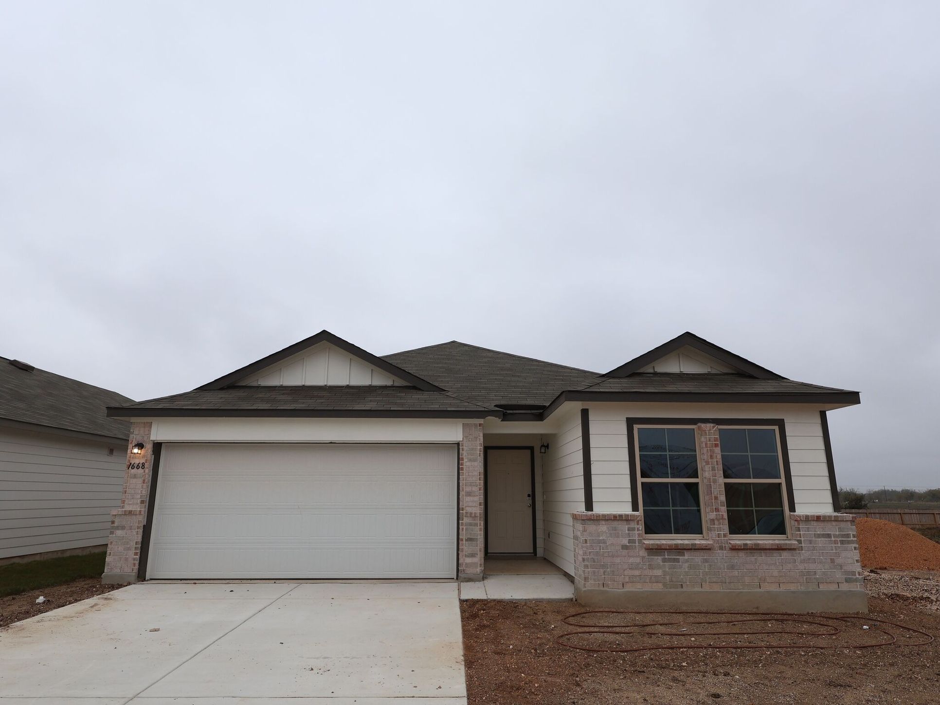 Front Exterior:Front Exterior