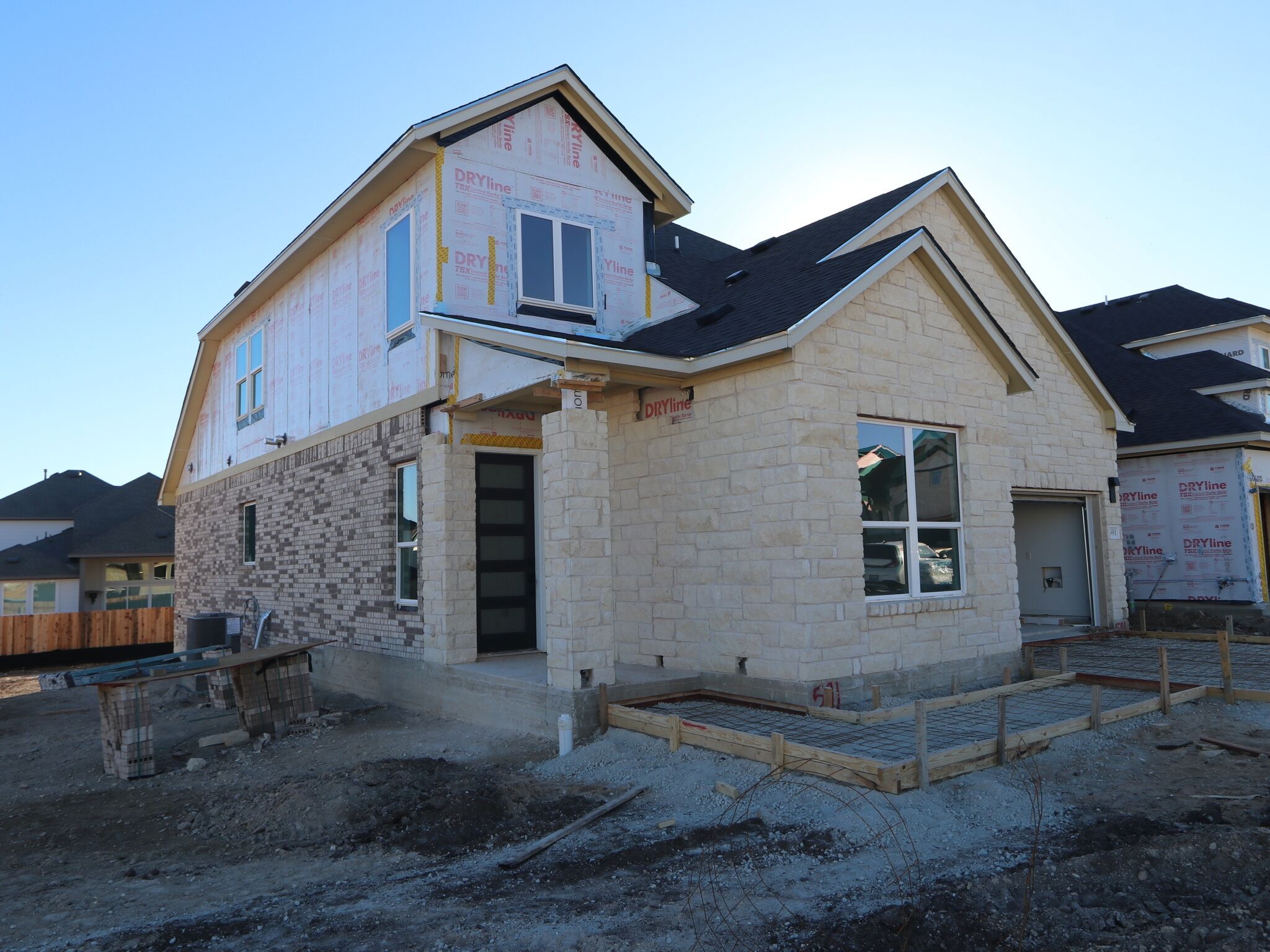 Side Exterior:Side Exterior