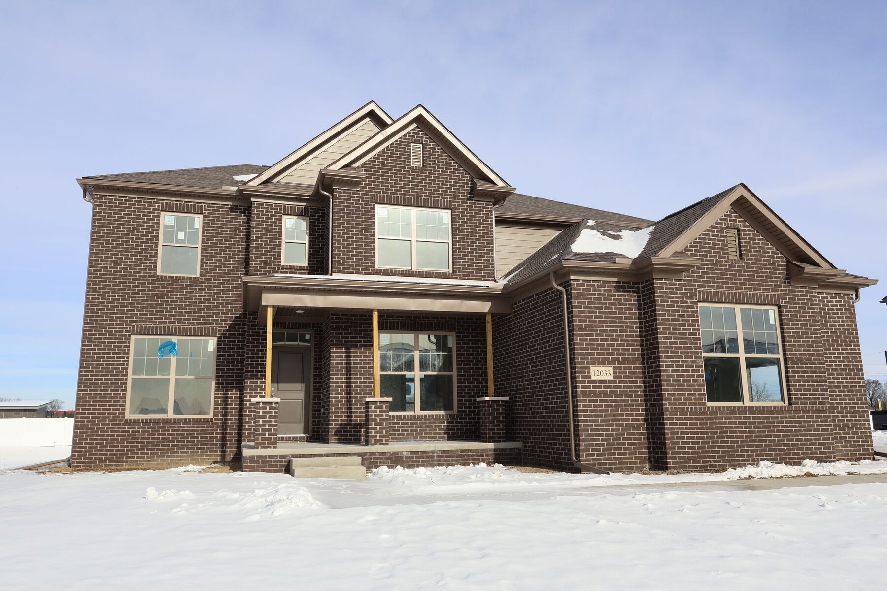 Front Exterior:Front Exterior