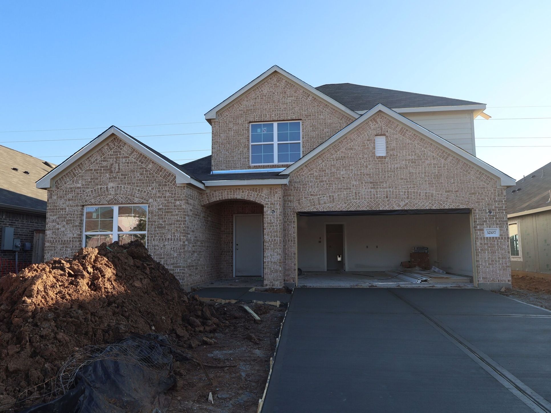 Front Exterior:Front Exterior