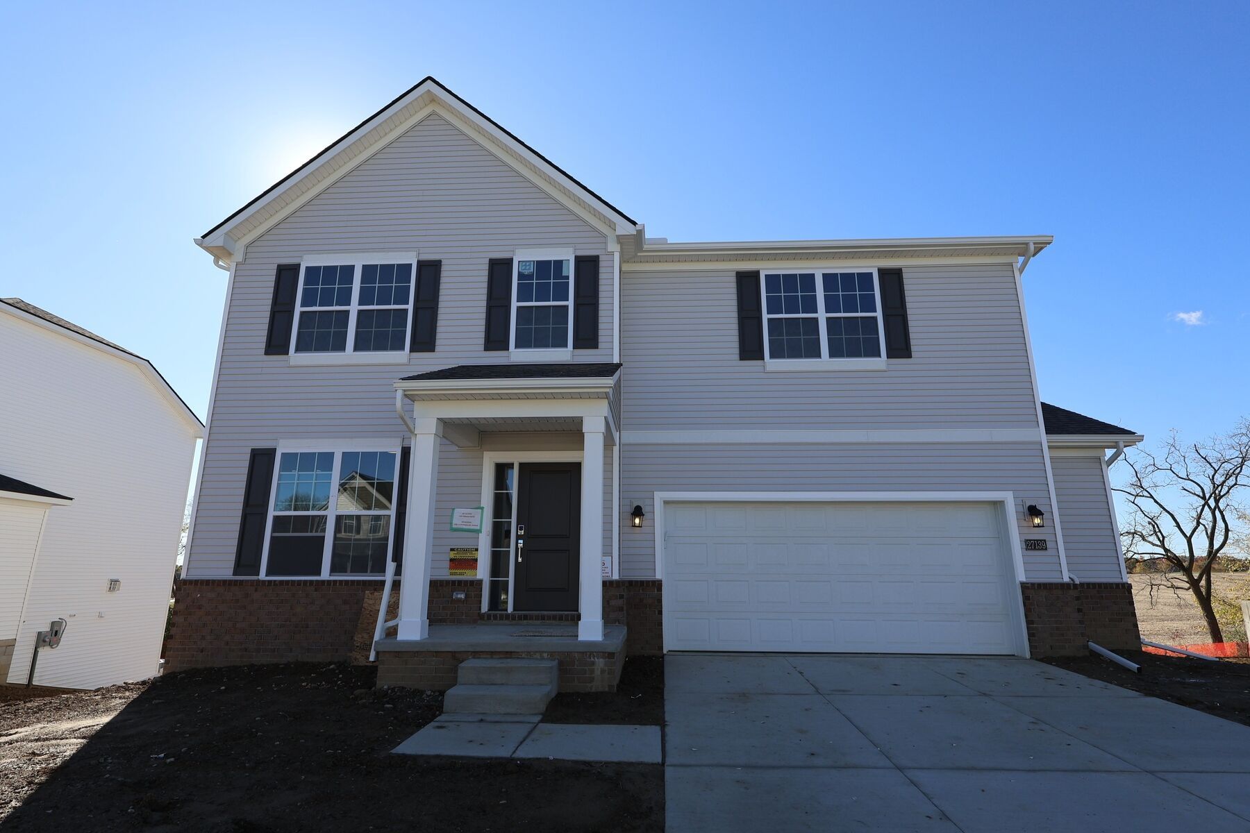 Front Exterior:Front Exterior