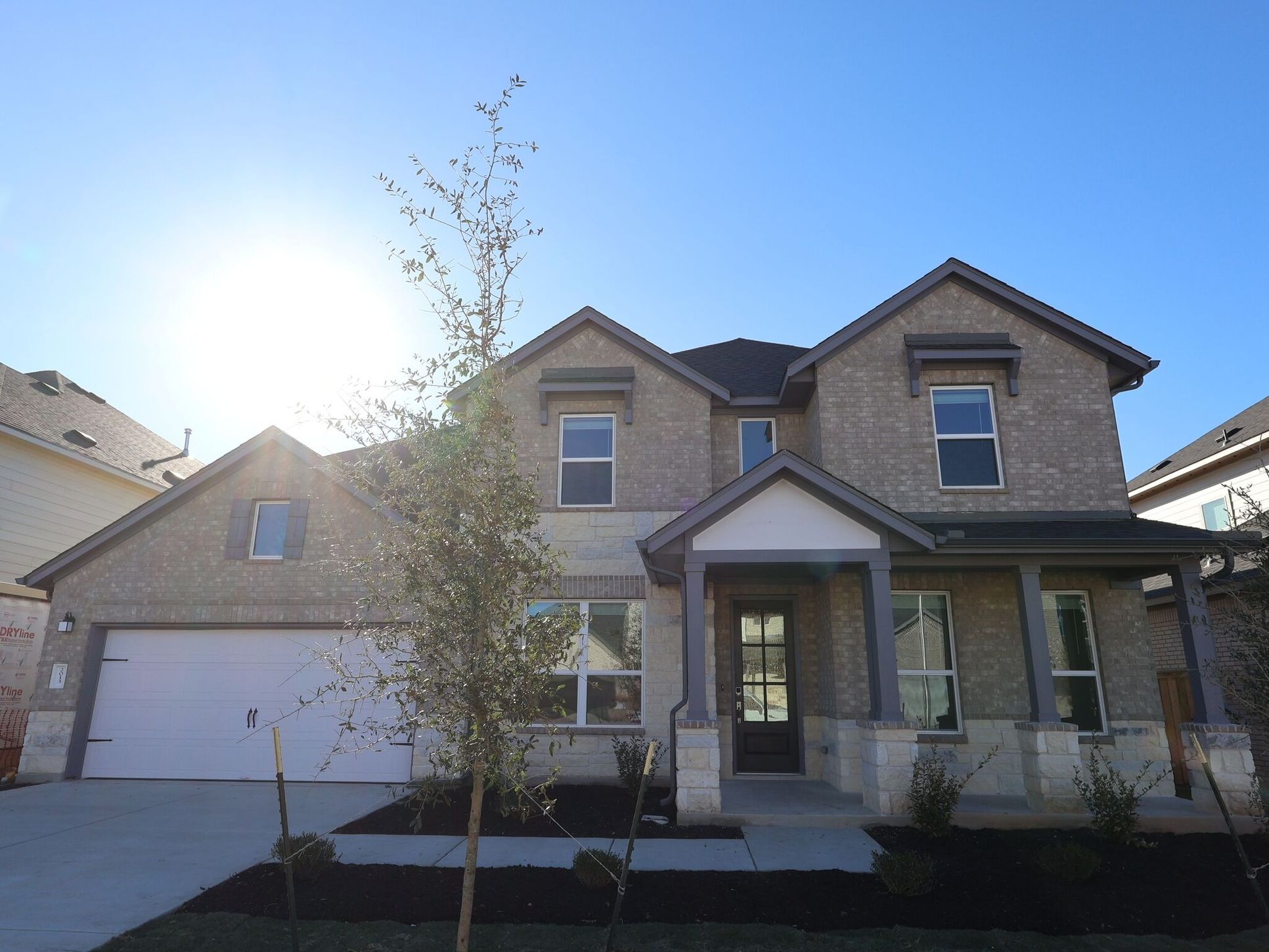 Front Exterior:Front Exterior