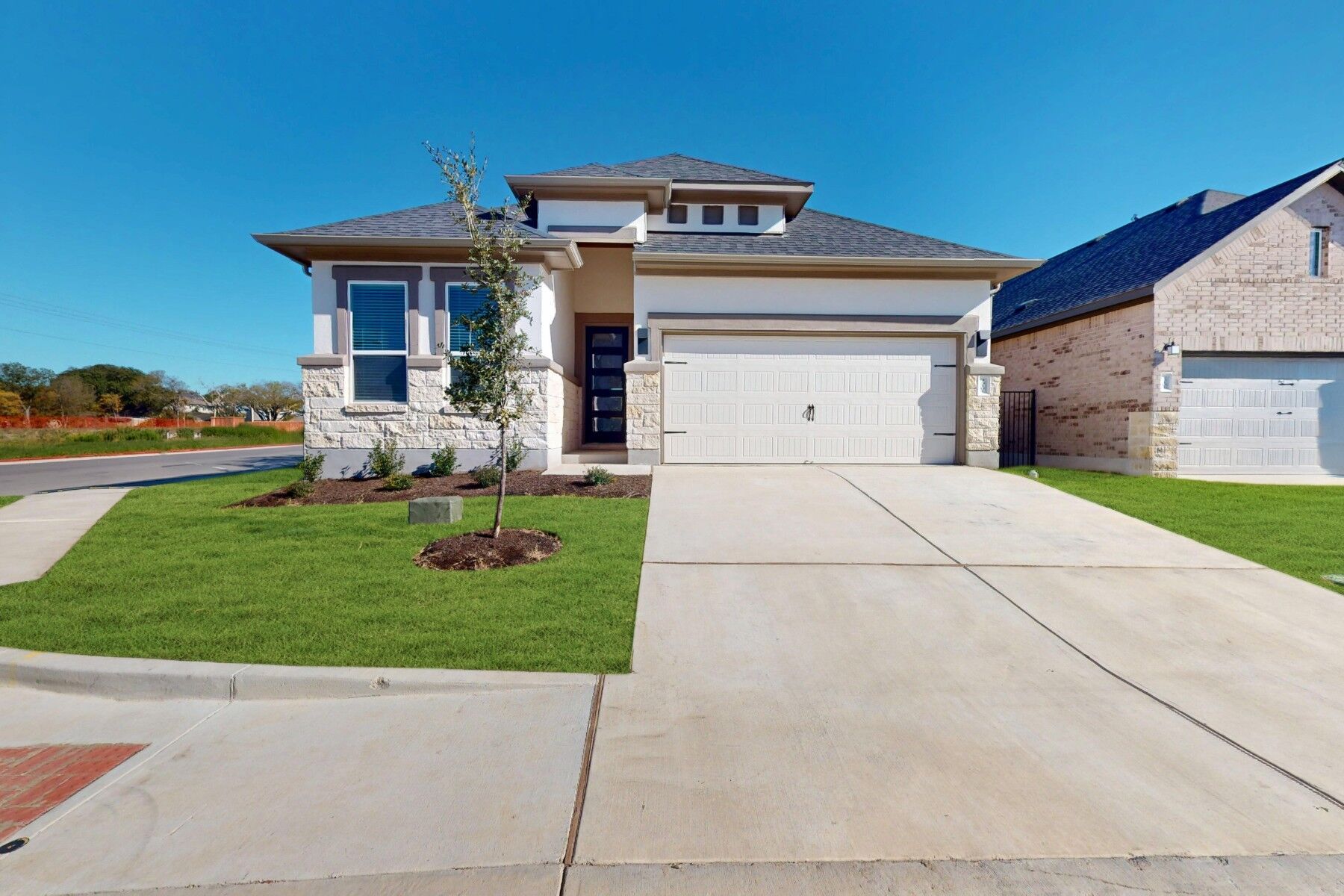 Front Exterior:Front Exterior