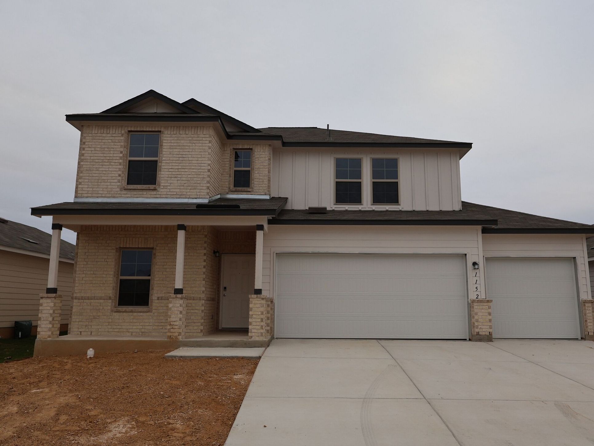 Front Exterior:Front Exterior