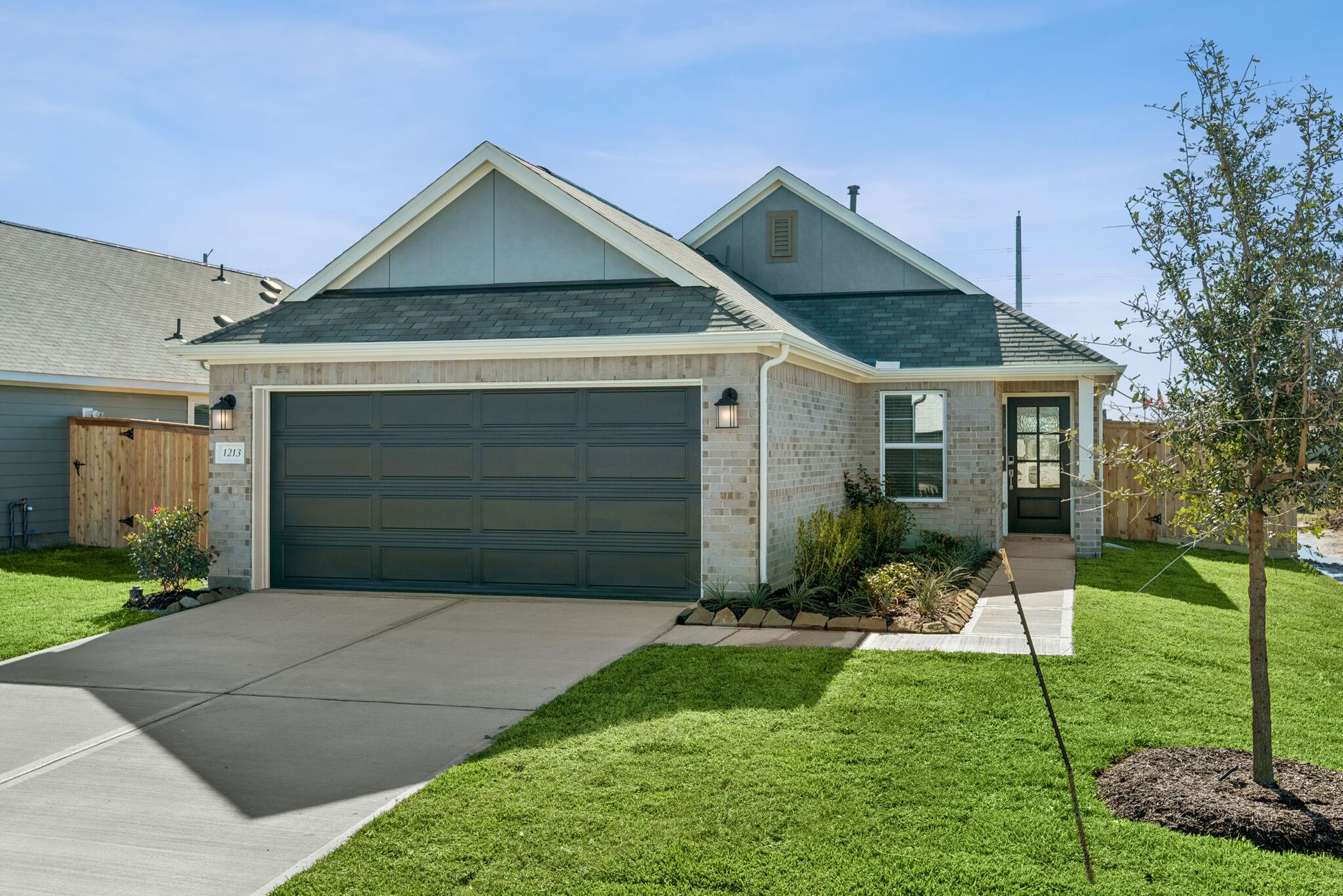 Front Exterior:Front Exterior