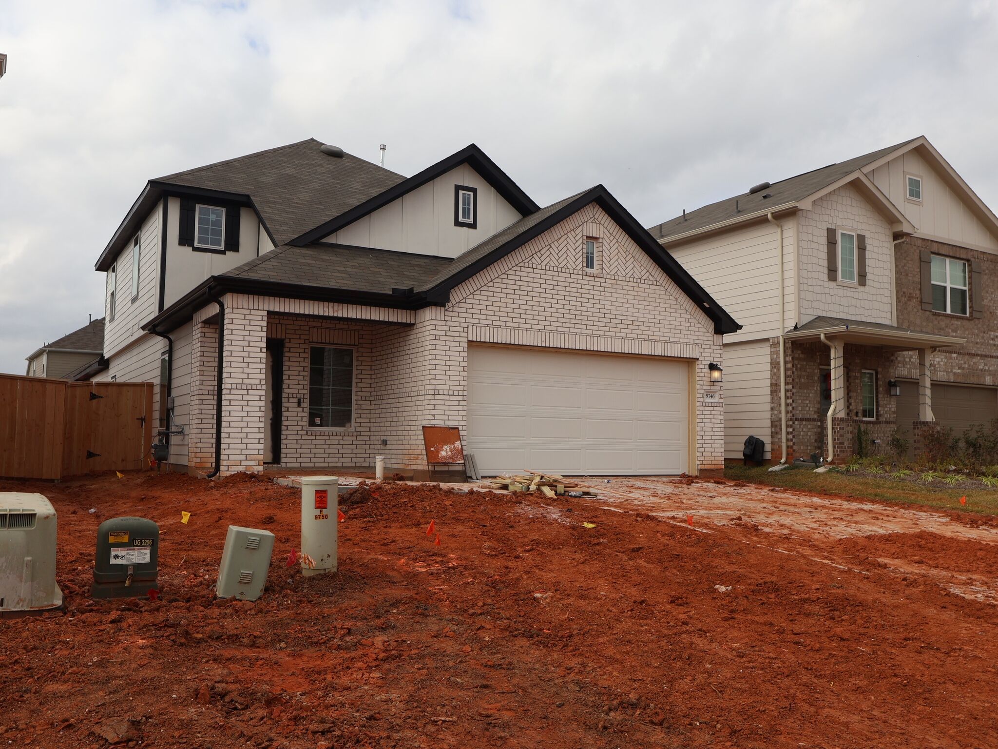 Front Exterior:Front Exterior