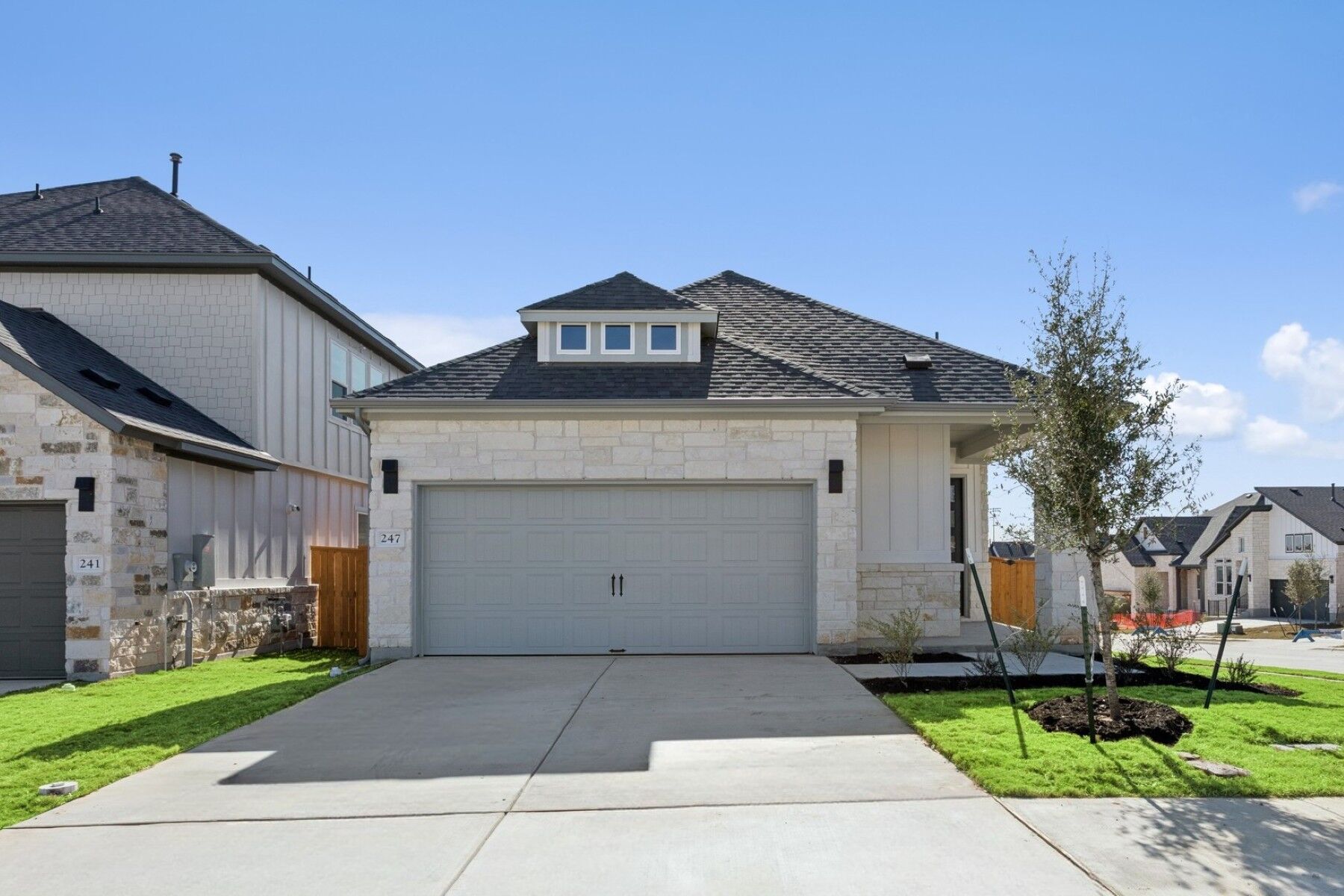 Front Exterior:Front Exterior