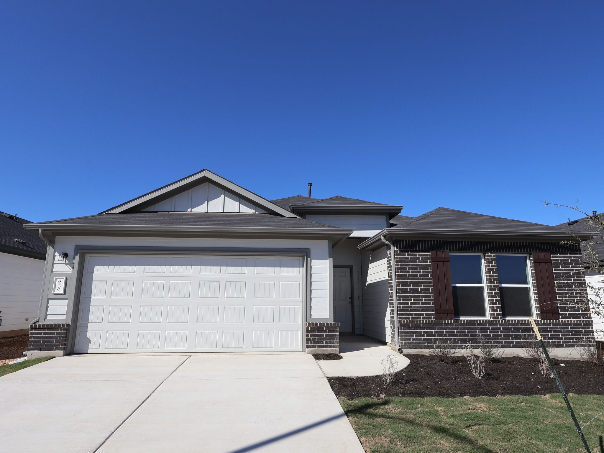 Front Exterior:Front Exterior