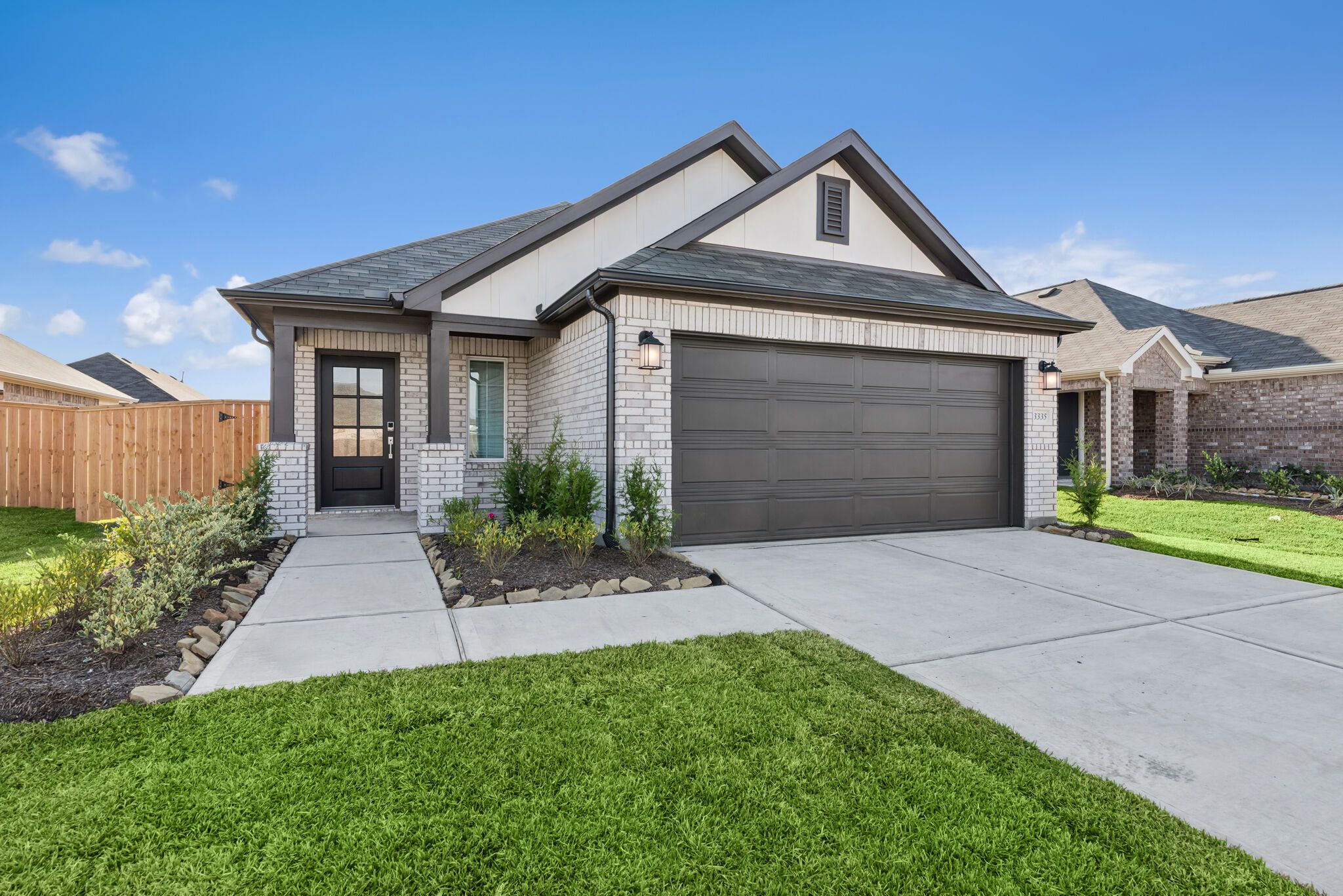 Front Exterior:Front Exterior